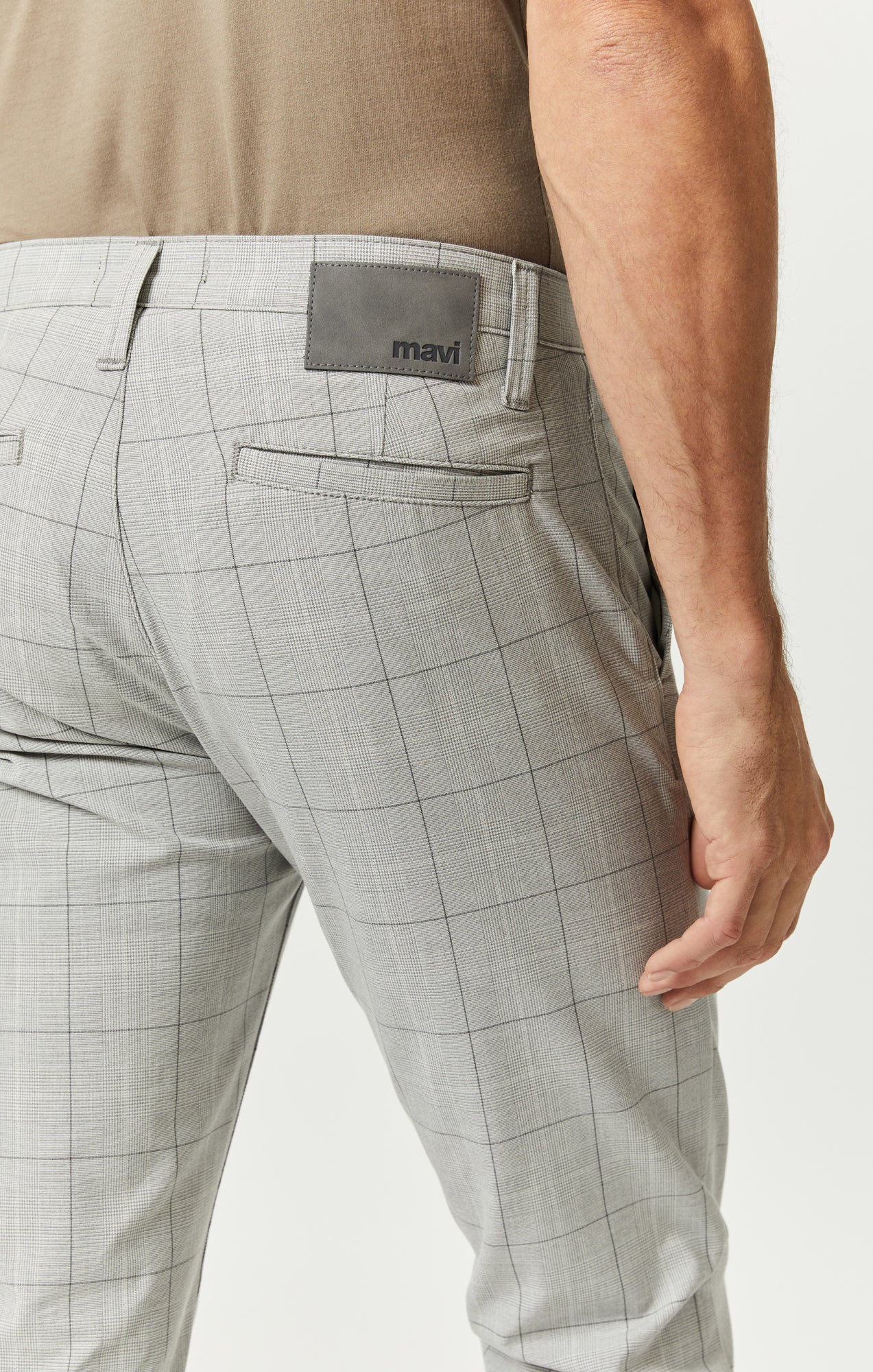 MILTON SLIM STRAIGHT CHINO IN LIGHT GREY CHECK - Mavi Jeans