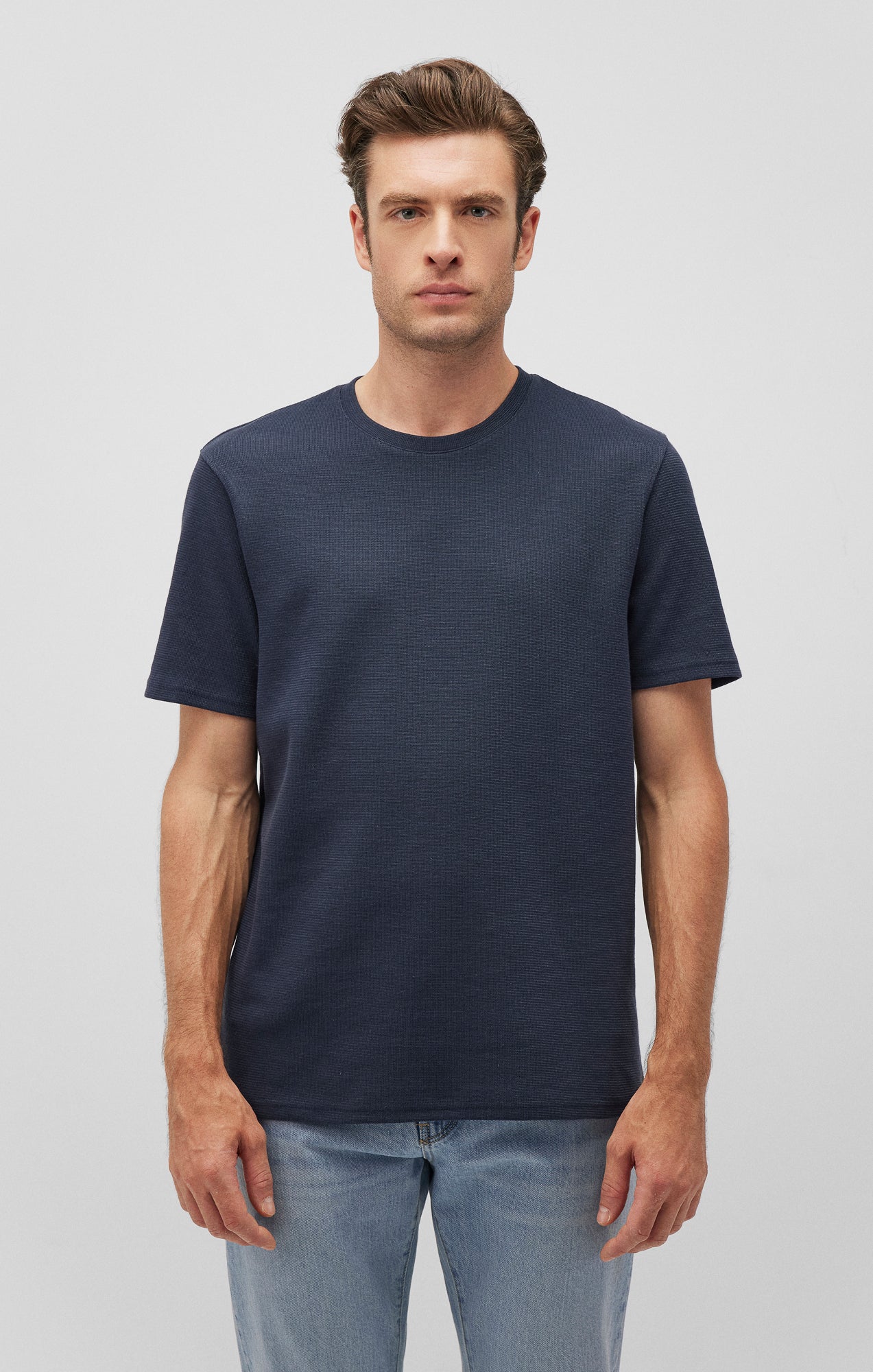 SHORT SLEEVE T-SHIRT IN COLLEGIATE BLUE - Mavi Jeans
