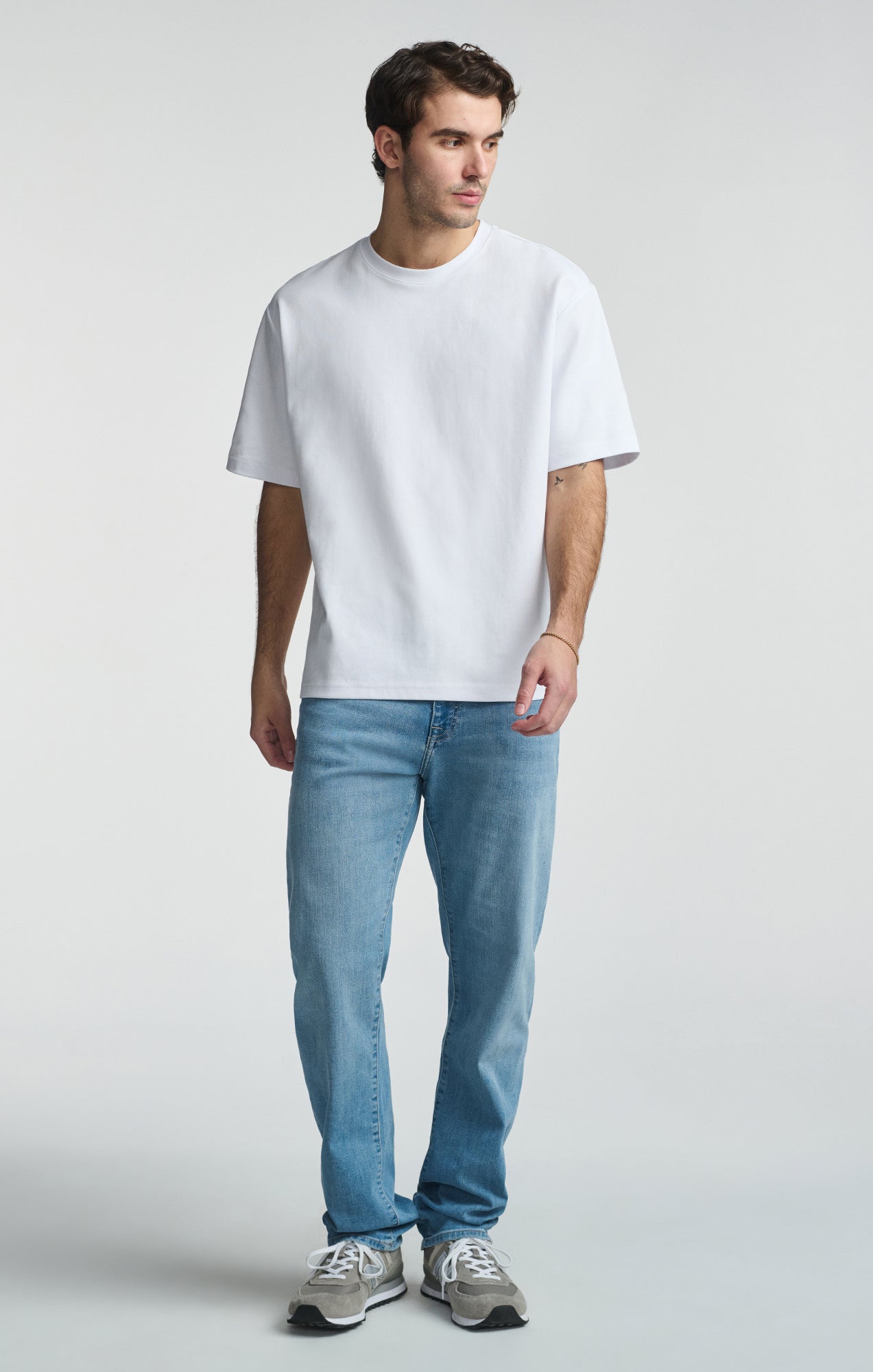 SHORT SLEEVE CREW NECK T-SHIRT IN WHITE - Mavi Jeans