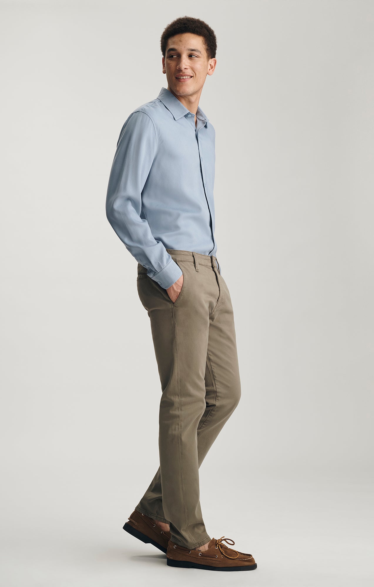 MILTON SLIM STRAIGHT CHINO IN OIL GREEN TWILL - Mavi Jeans