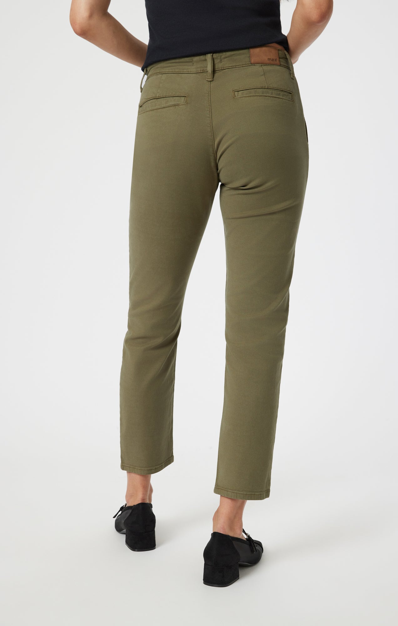 BROOKE SLIM CHINO IN GREEN LUXE TWILL - Mavi Jeans