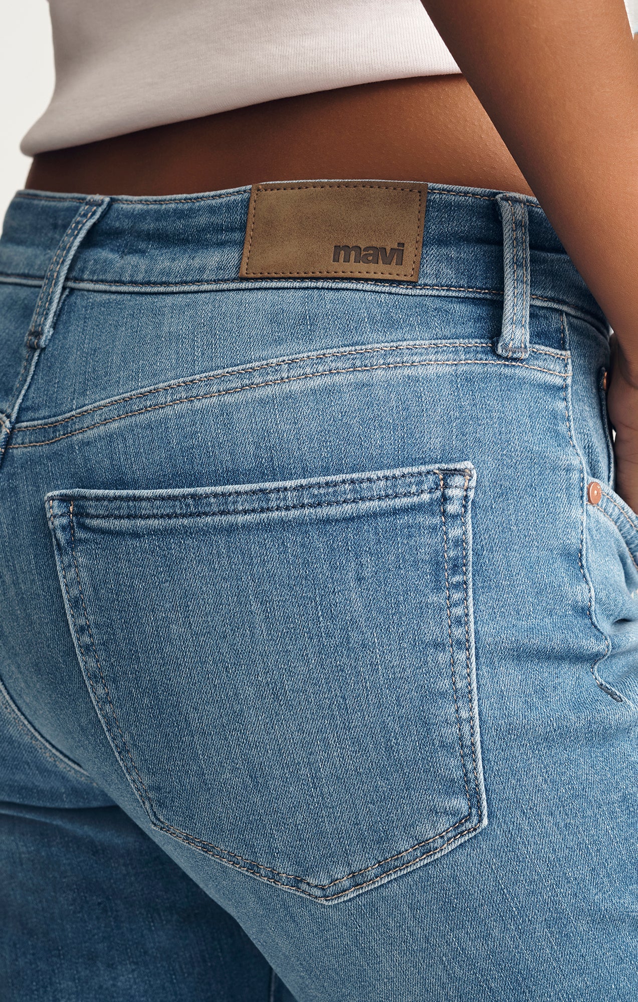 HILARY CAPRI IN BLUE BRUSHED FLEX BLUE