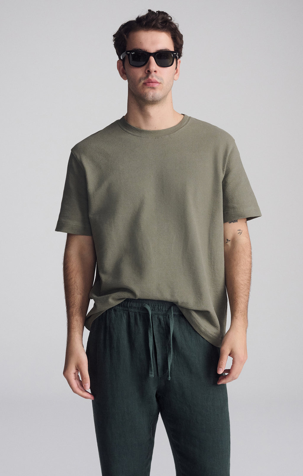 DRAWSTRING PANTS IN URBAN CHIC - Mavi Jeans