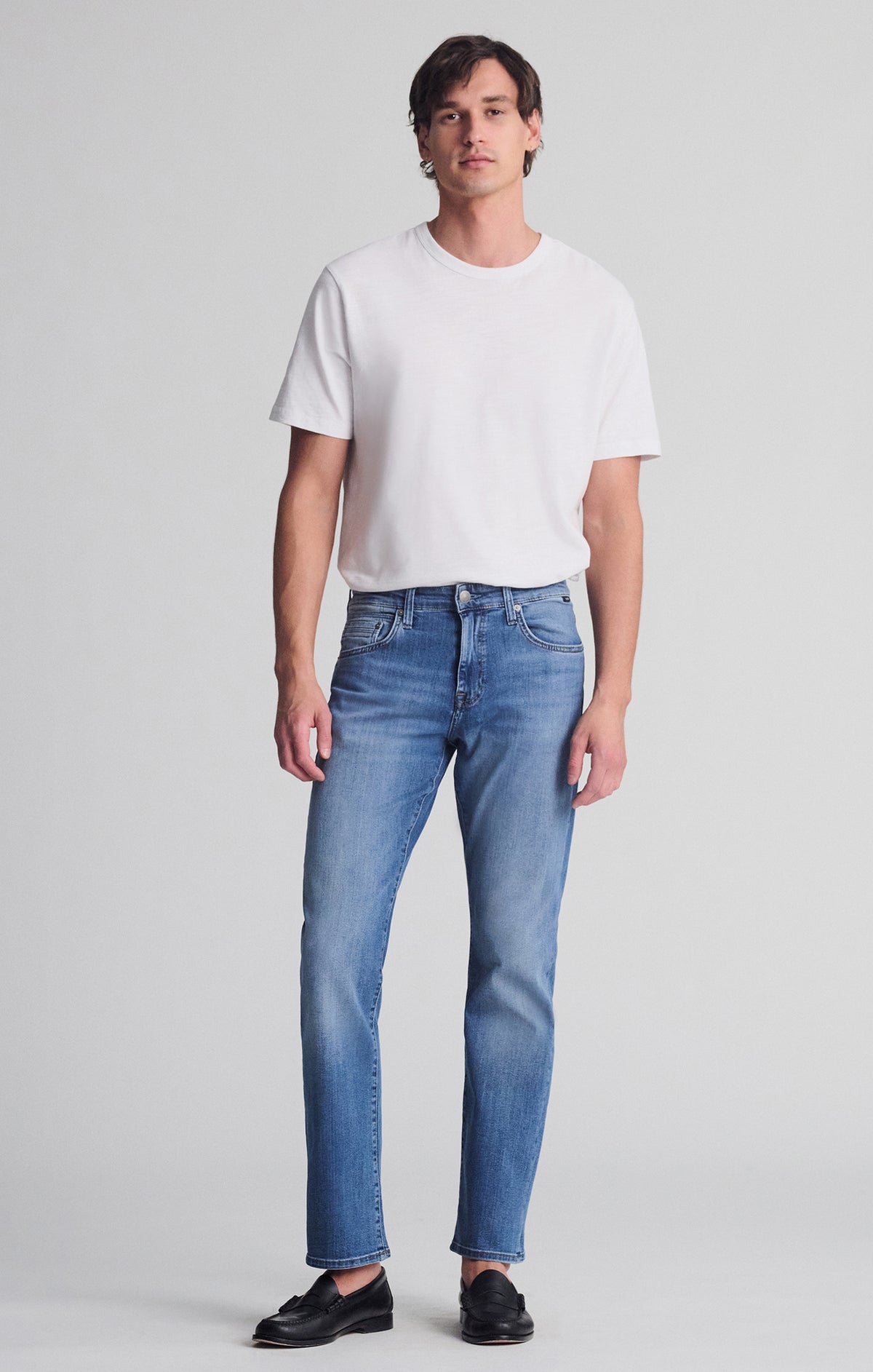 MATT RELAXED STRAIGHT LEG IN MID SHADED WILLIAMSBURG - Mavi Jeans