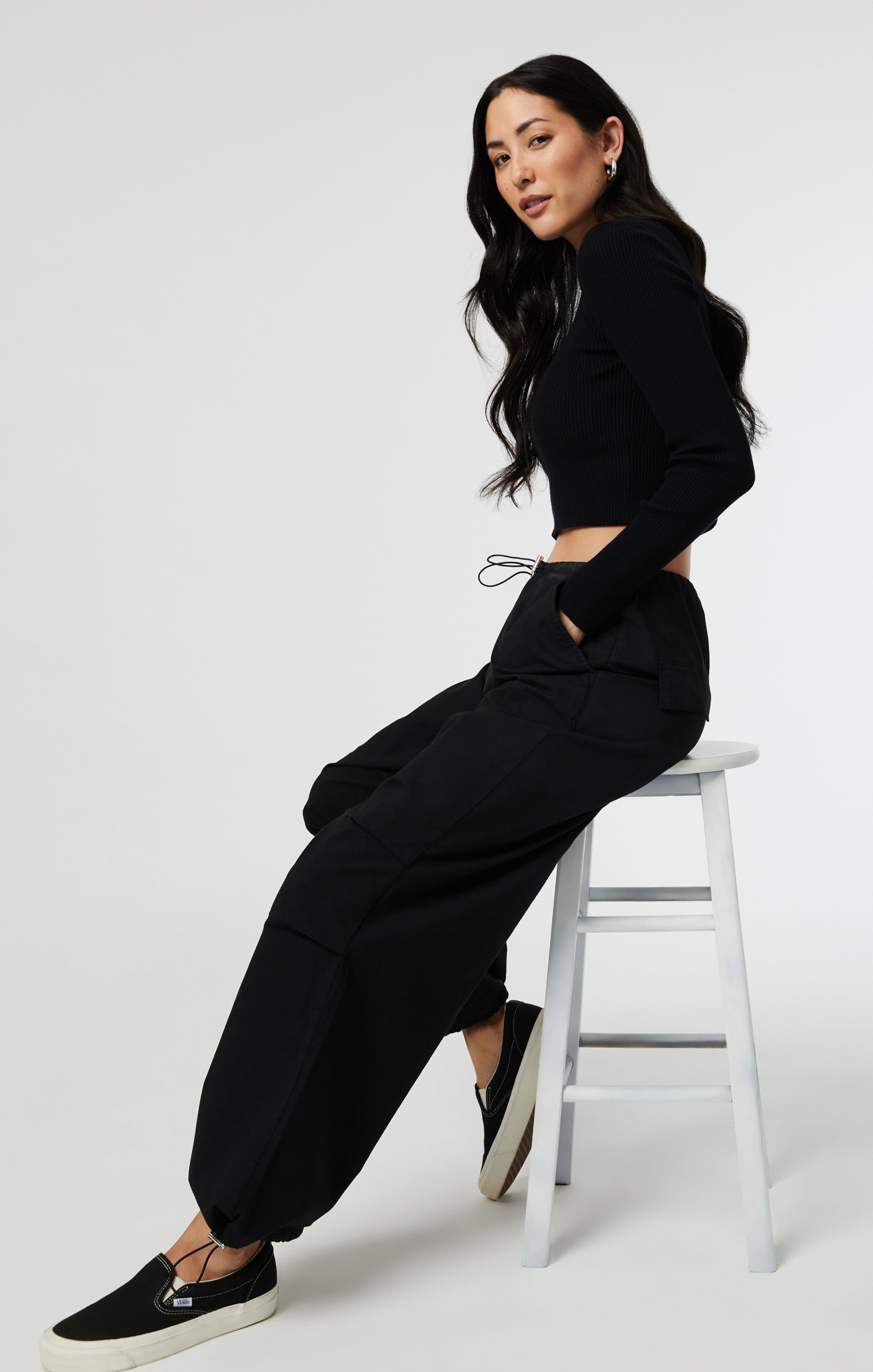 Mavi Women's Hill Parachute Pants In Dark Smoke Move – Mavi Canada