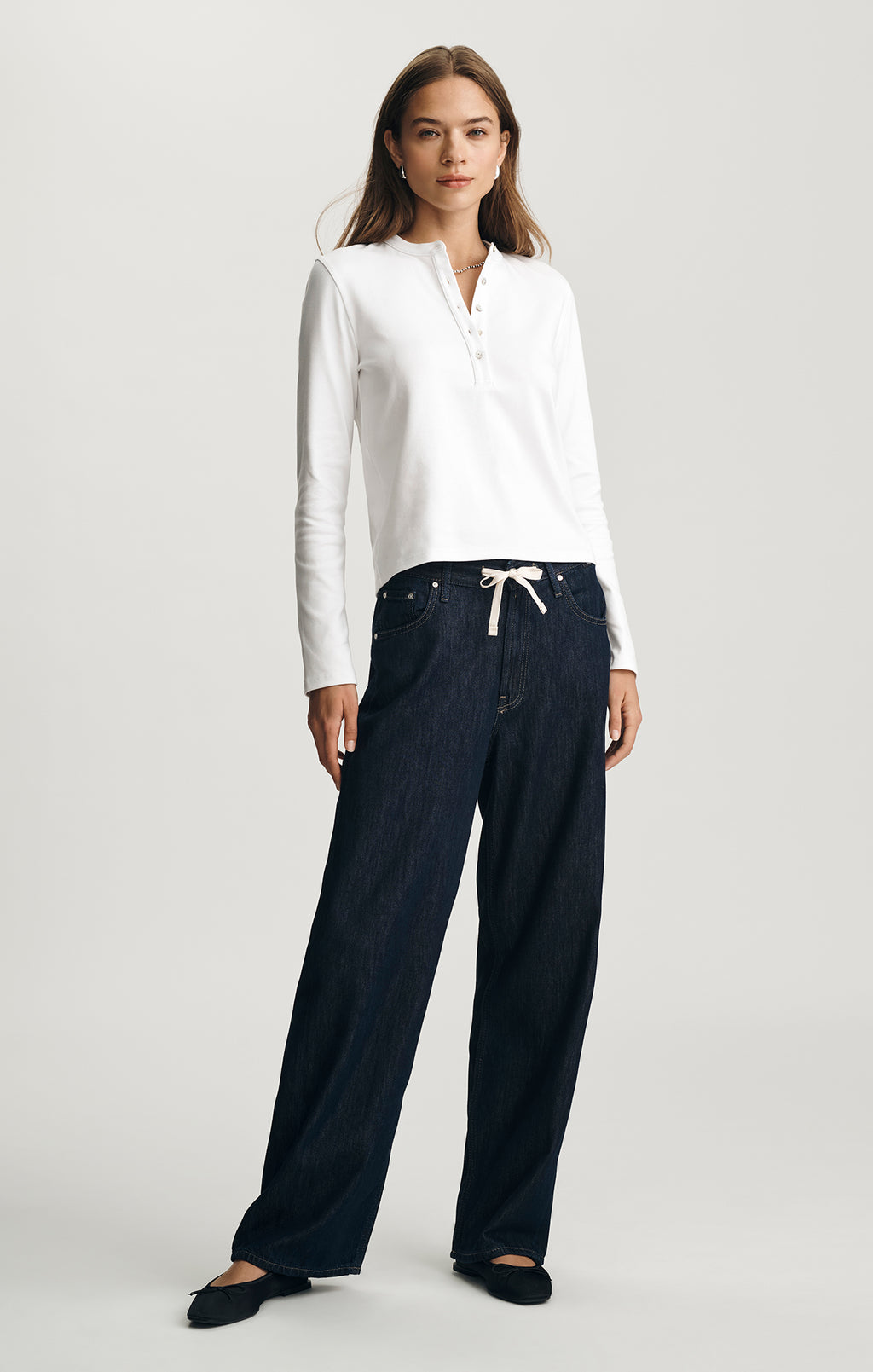 CROPPED HENLEY T-SHIRT IN WHITE - Mavi Jeans