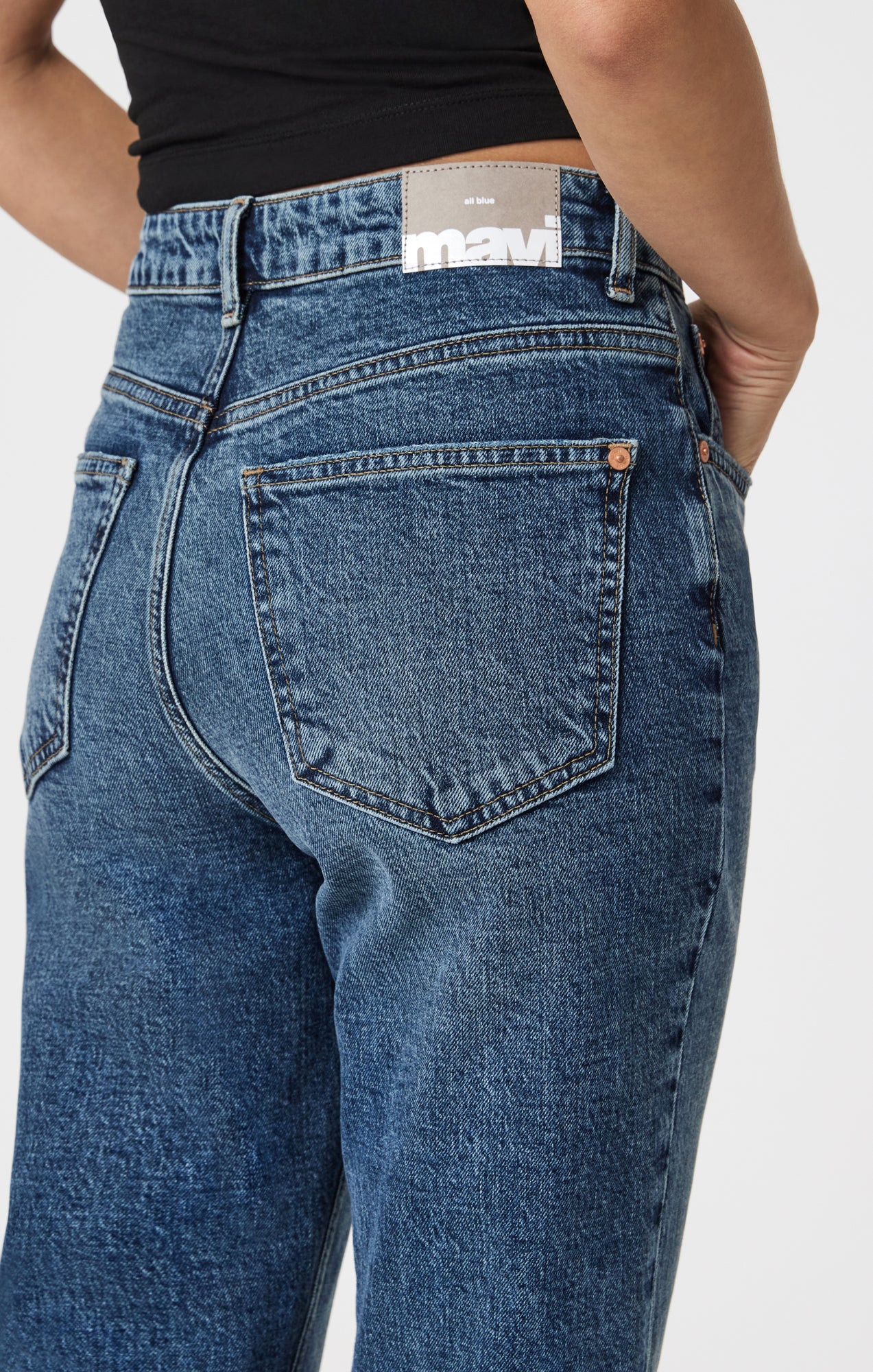 NEW YORK STRAIGHT LEG IN DARK USED CLASSIC BLUE - Mavi Jeans