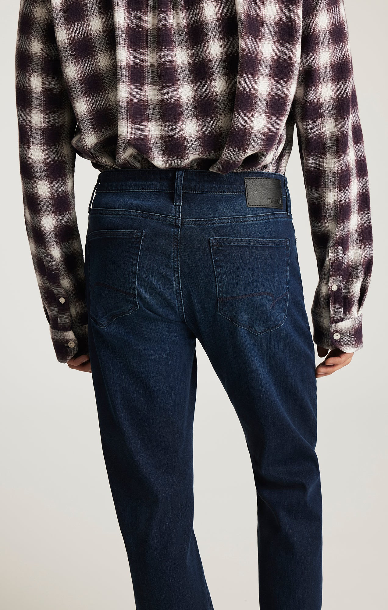 ZACH STRAIGHT LEG IN DEEP SUPERMOVE - Mavi Jeans