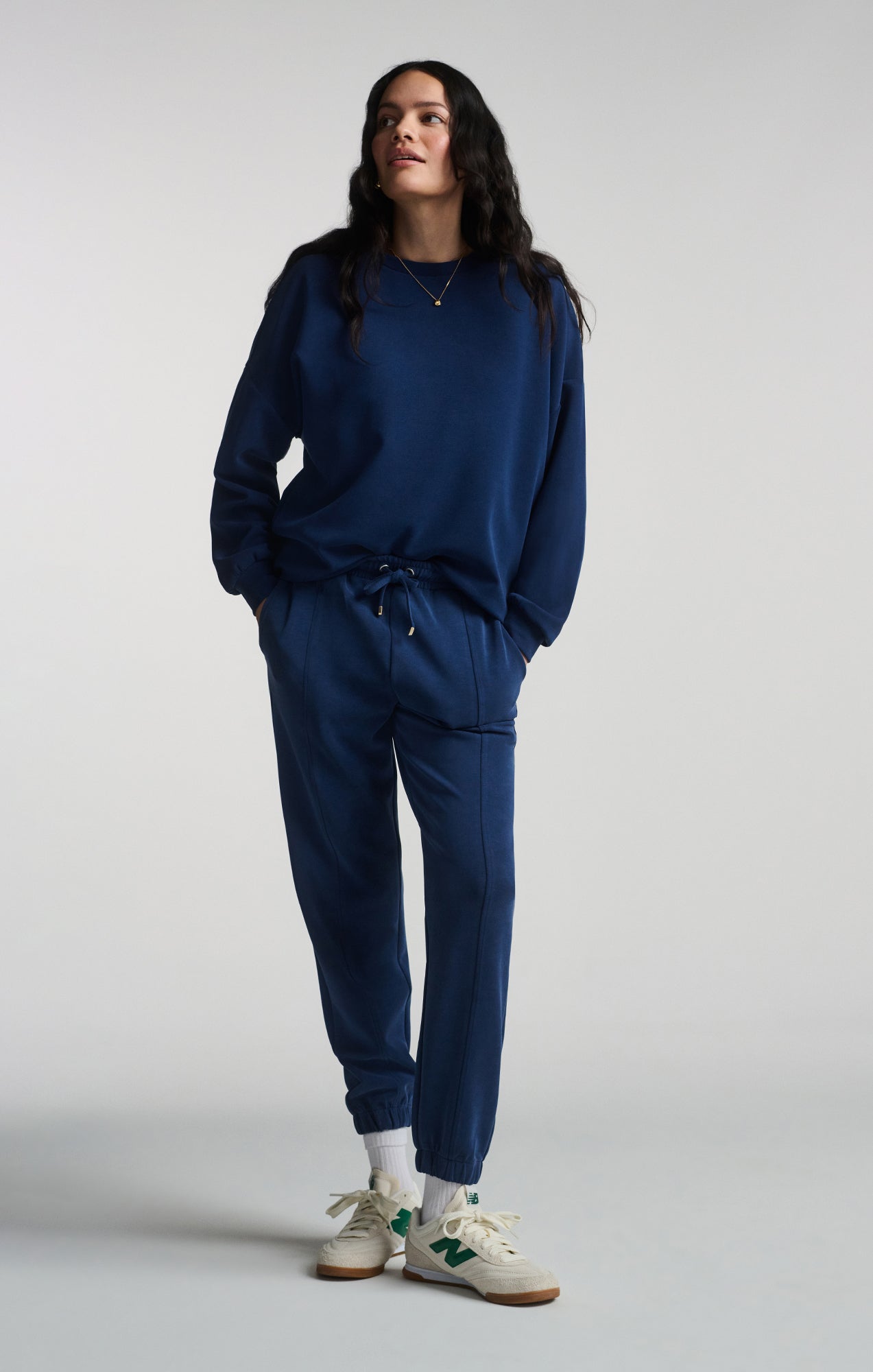 LUXE TOUCH TENCEL™ SWEATSHIRT IN MEDIEVAL BLUE - Mavi Jeans
