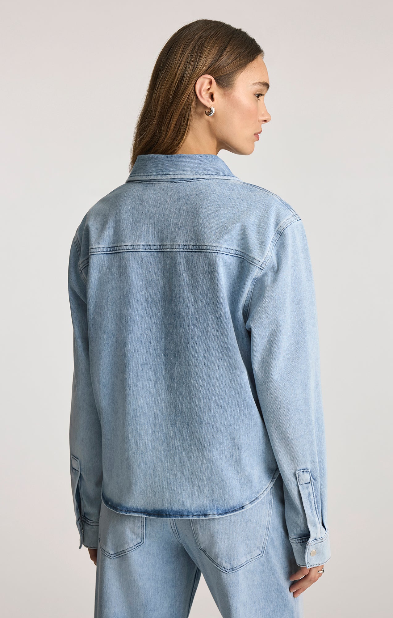 Mavi Women's Tia Denim Shirt In Light Move – Mavi Canada