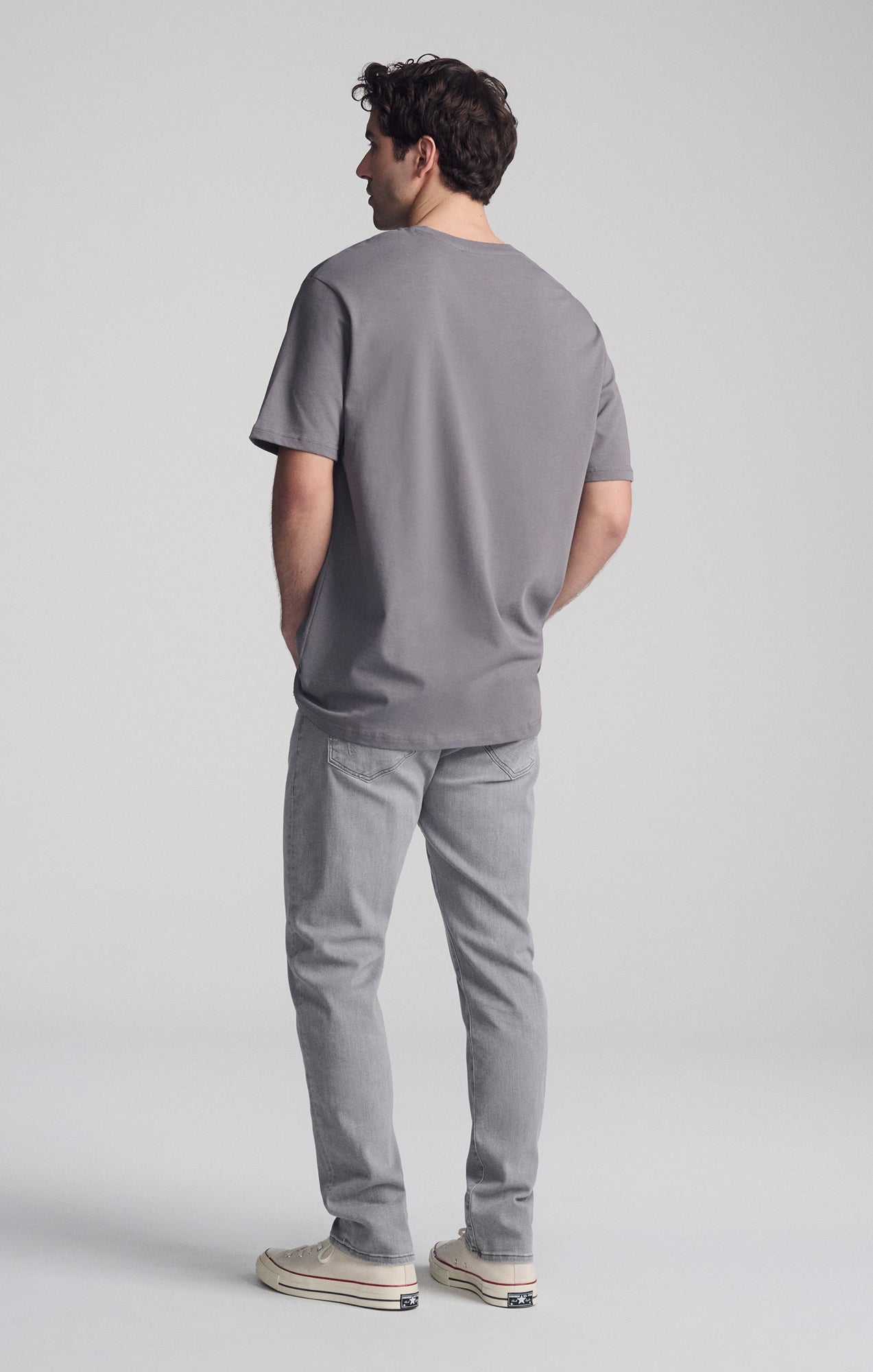 SHORT SLEEVE CREW NECK T-SHIRT IN QUIET SHADE - Mavi Jeans
