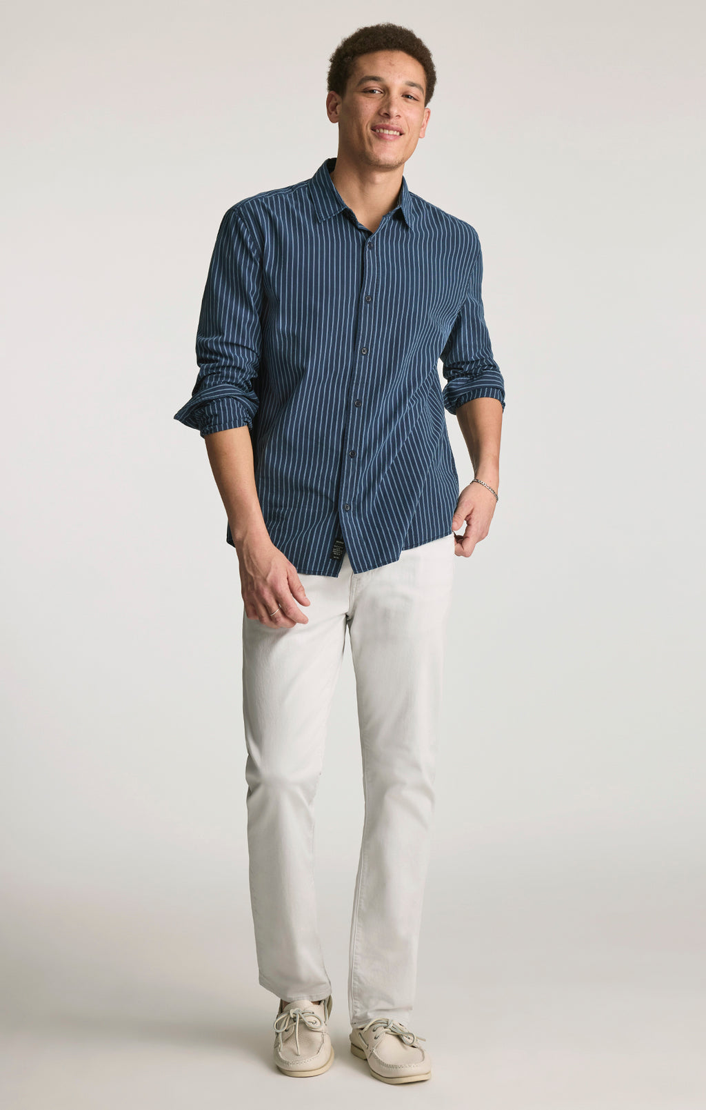 ZACH STRAIGHT LEG IN ALMOND TWILL - Mavi Jeans