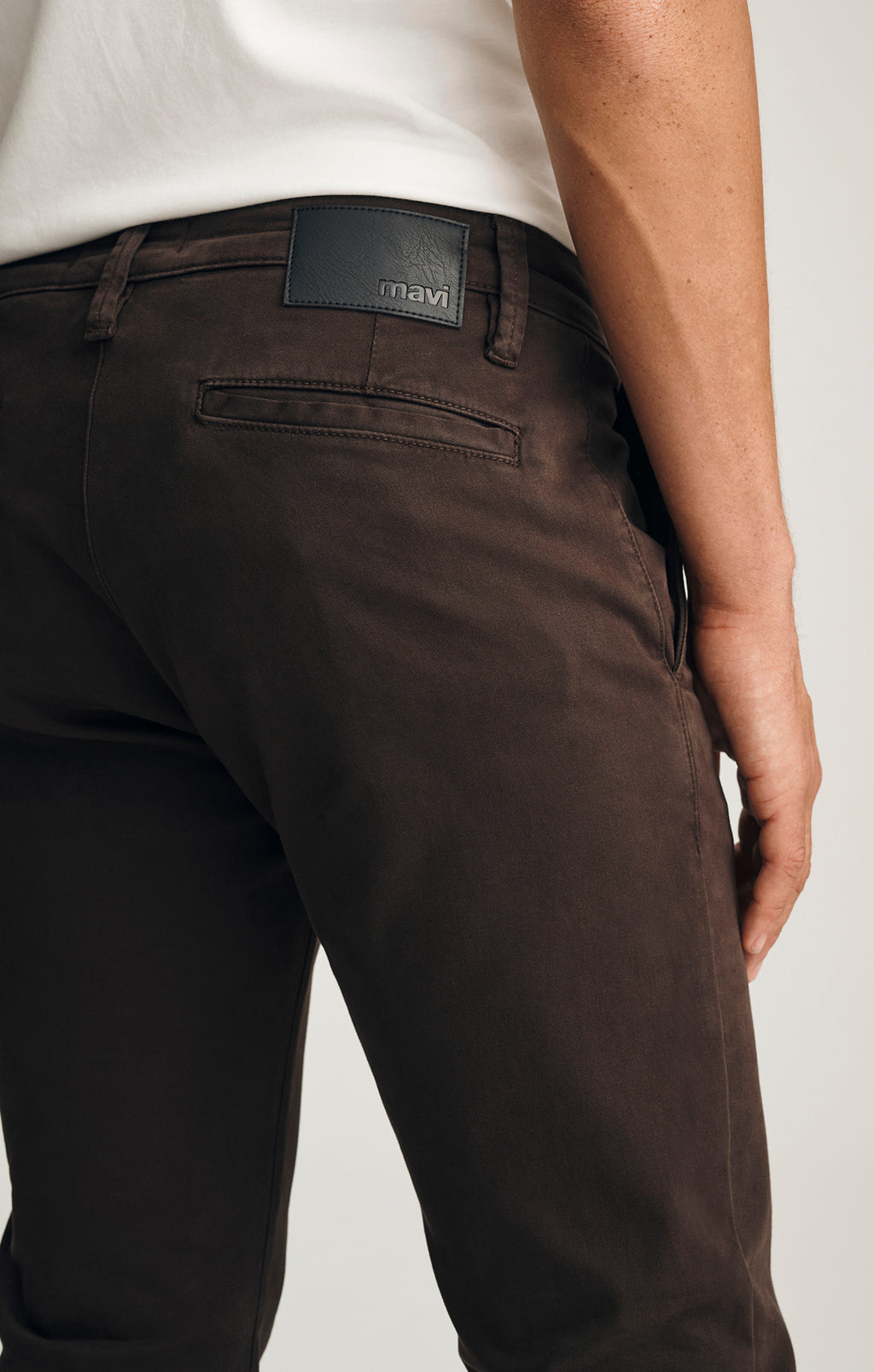 MILTON SLIM STRAIGHT CHINO IN AFTER DARK CASUAL TWILL