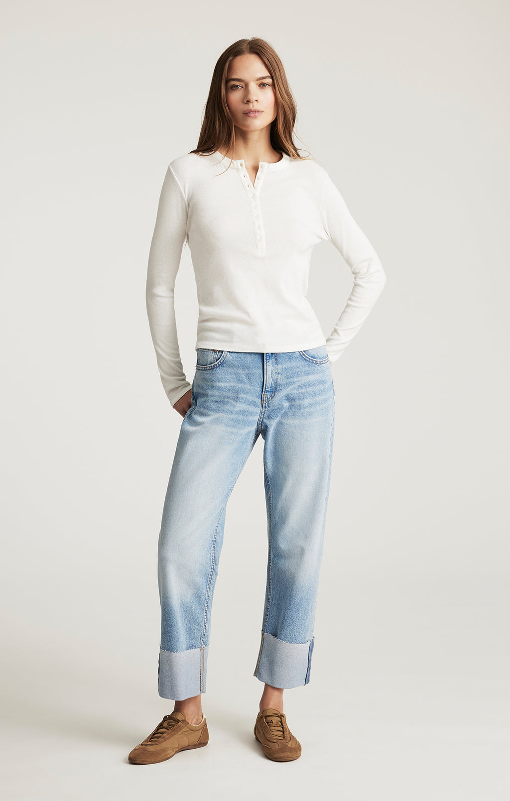 HENLEY LONG SLEEVE T-SHIRT IN ANTIQUE WHITE - Mavi Jeans