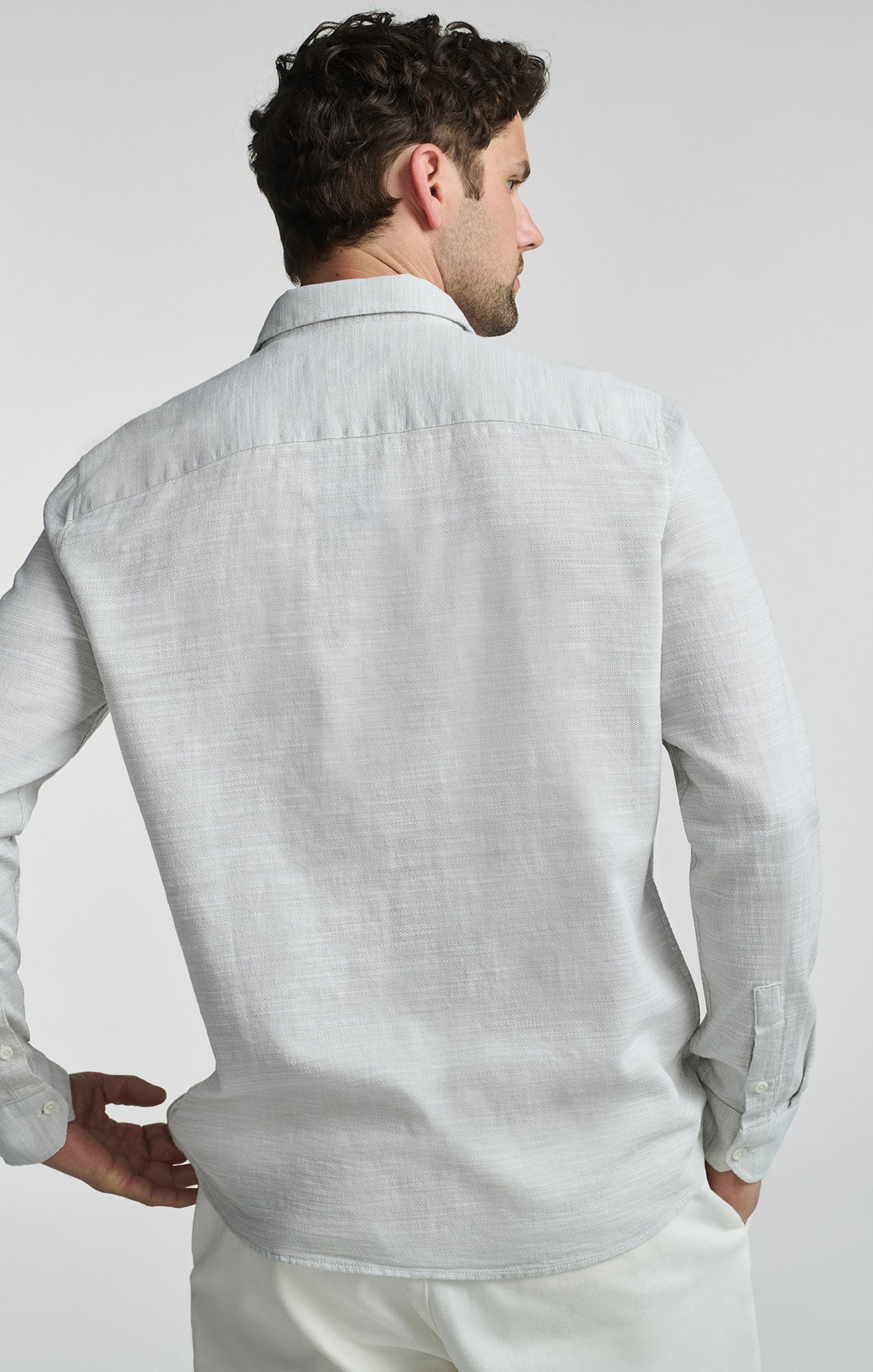 LONG SLEEVE BUTTON-UP SHIRT IN OIL GREEN - Mavi Jeans