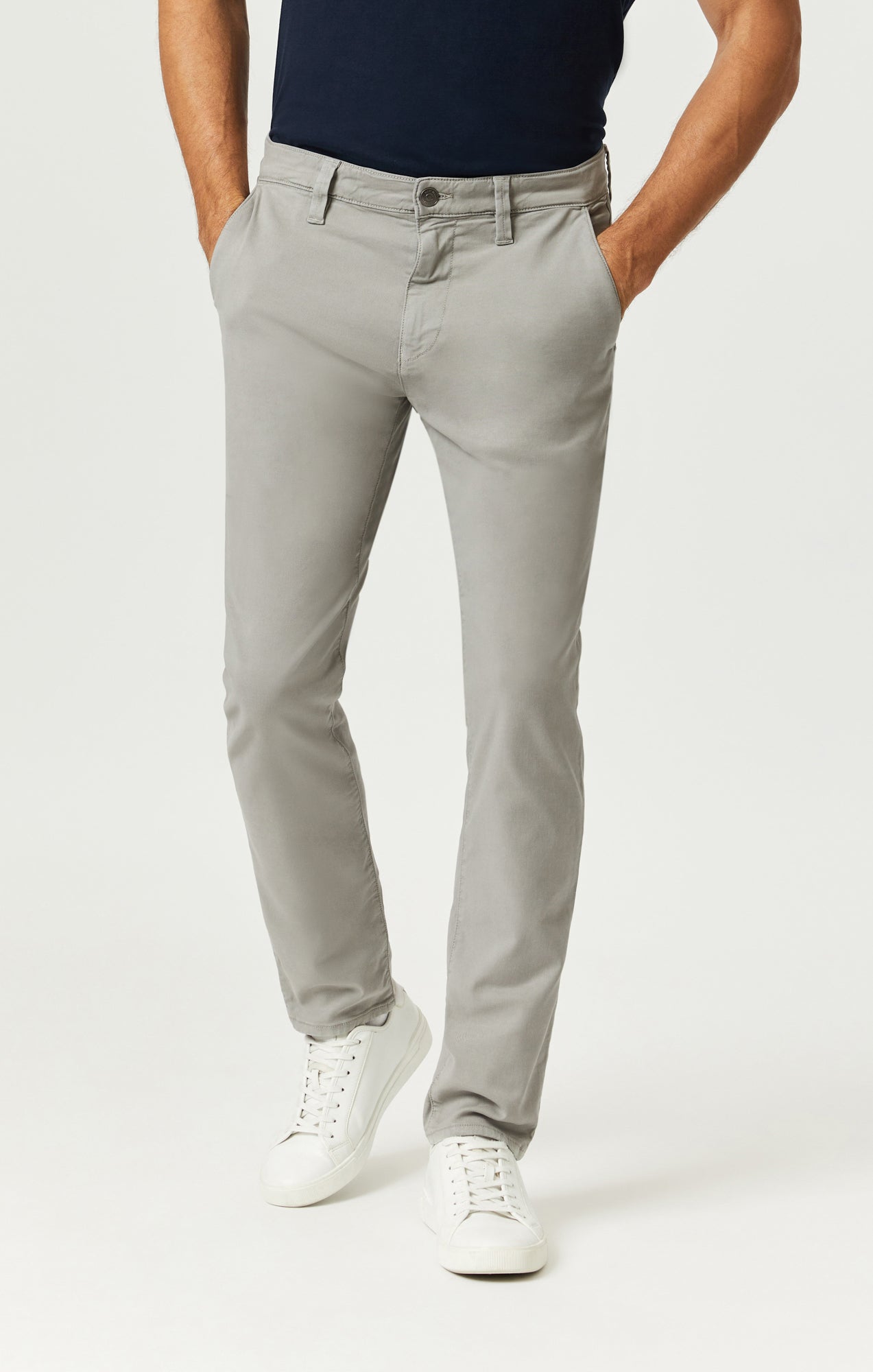 MILTON SLIM STRAIGHT CHINO IN IRON LUXE TWILL - Mavi Jeans