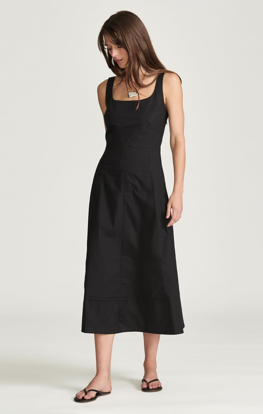 SQUARE NECK SEAMED MAXI DRESS IN BLACK - Mavi Jeans