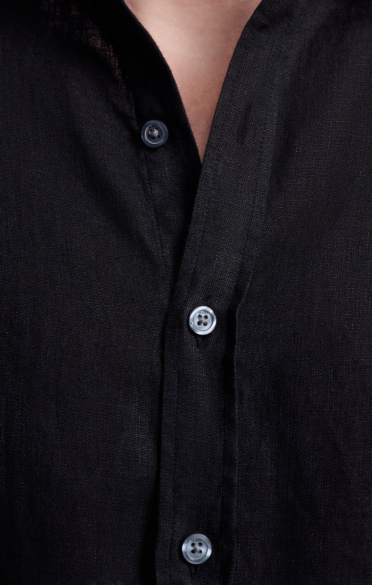 LINEN LONG SLEEVE BUTTON-UP SHIRT IN BLACK - Mavi Jeans