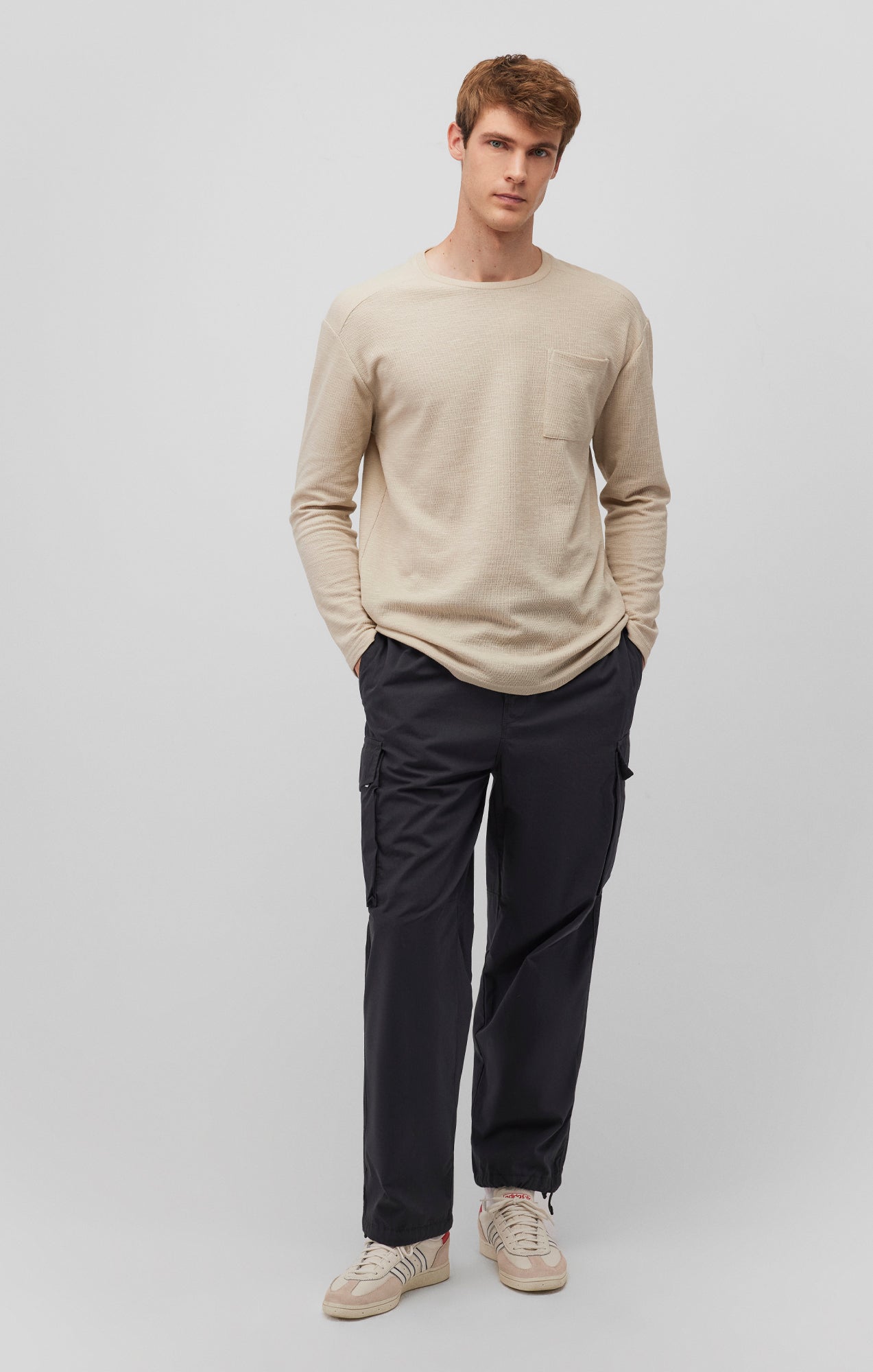 LONG SLEEVE POCKET T-SHIRT IN PELICAN - Mavi Jeans