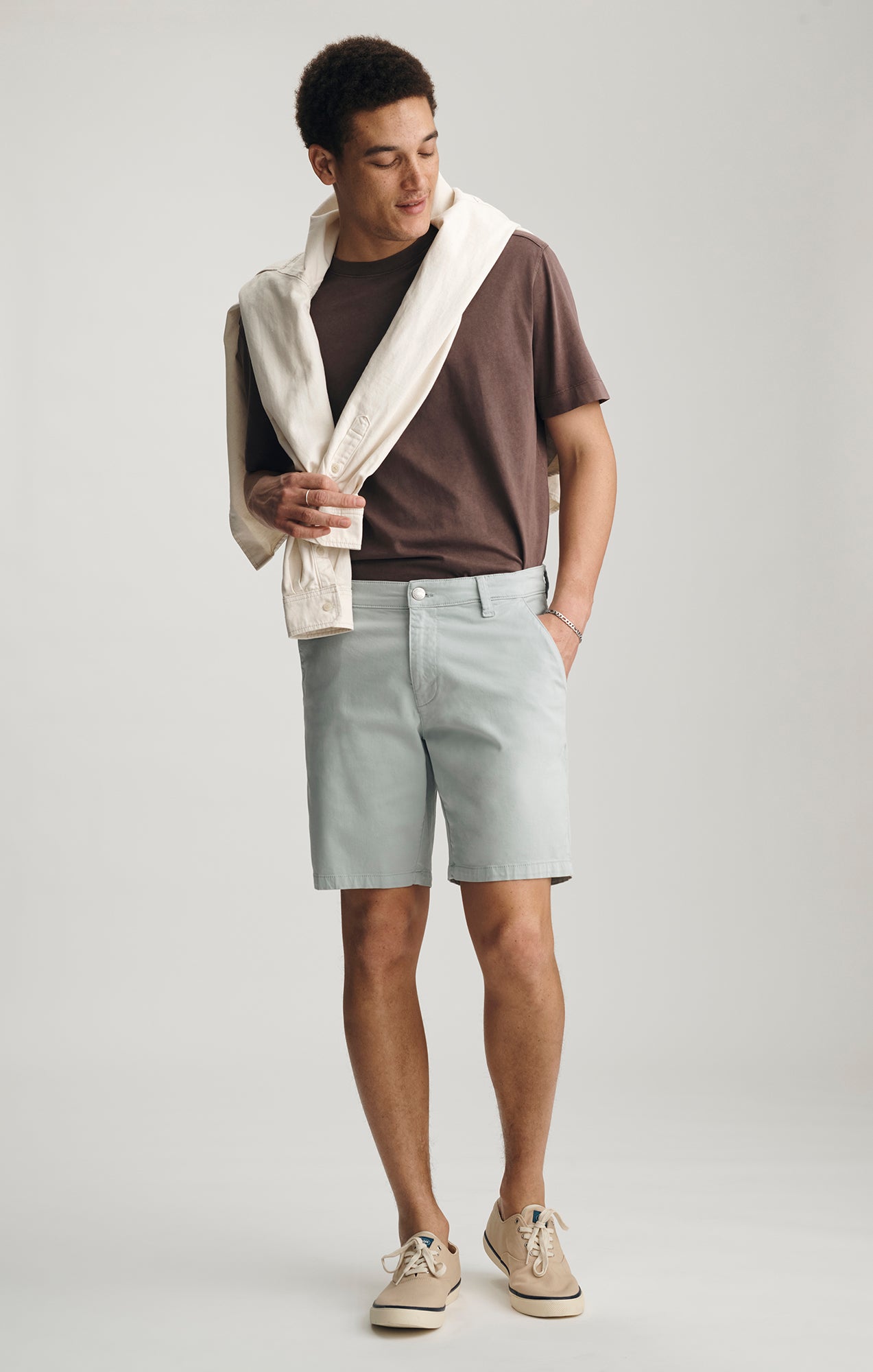 NOAH SHORTS IN SKY BLUE TWILL - Mavi Jeans