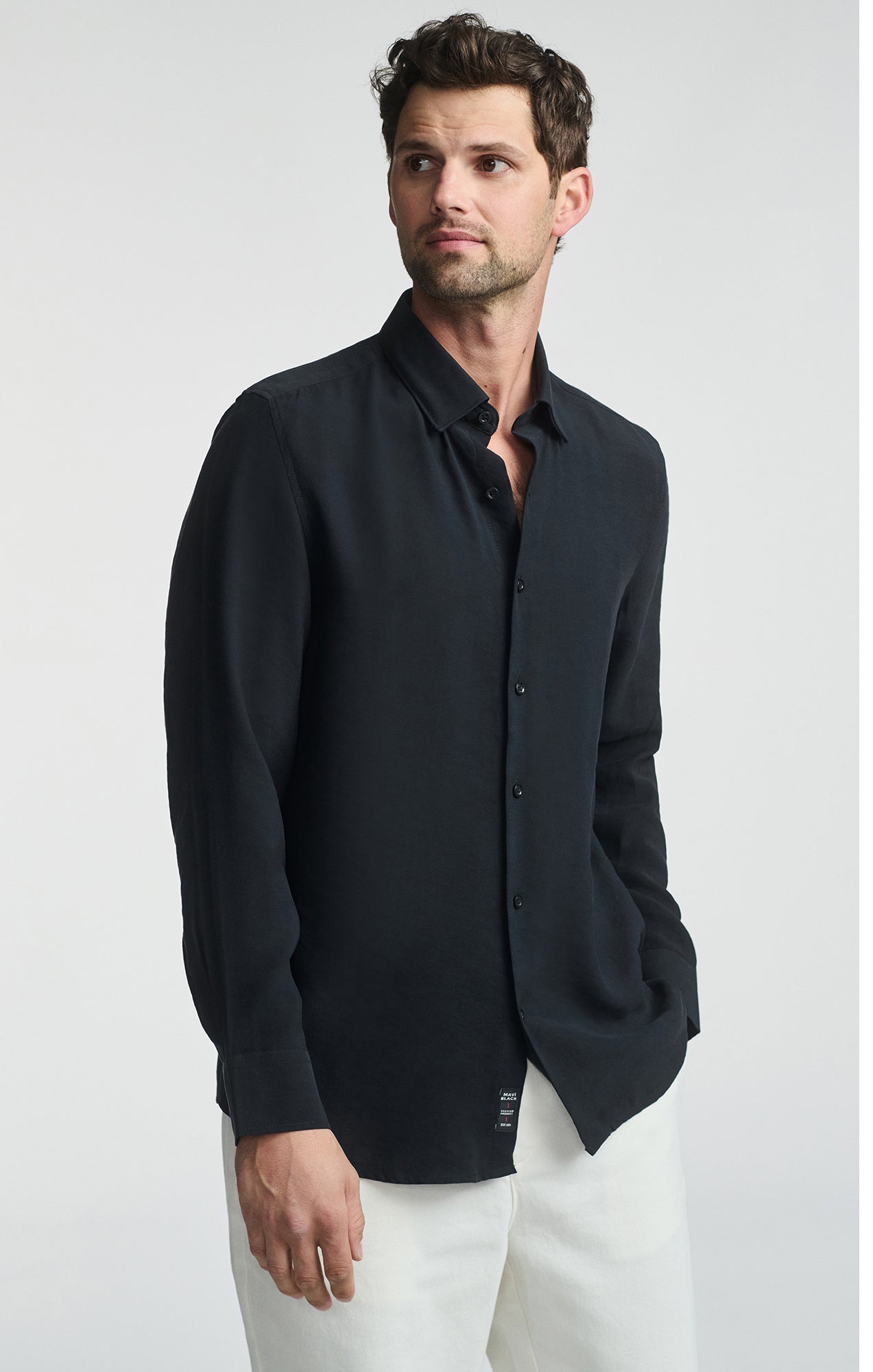 LONG SLEEVE BUTTON-UP SHIRT IN BLACK - Mavi Jeans