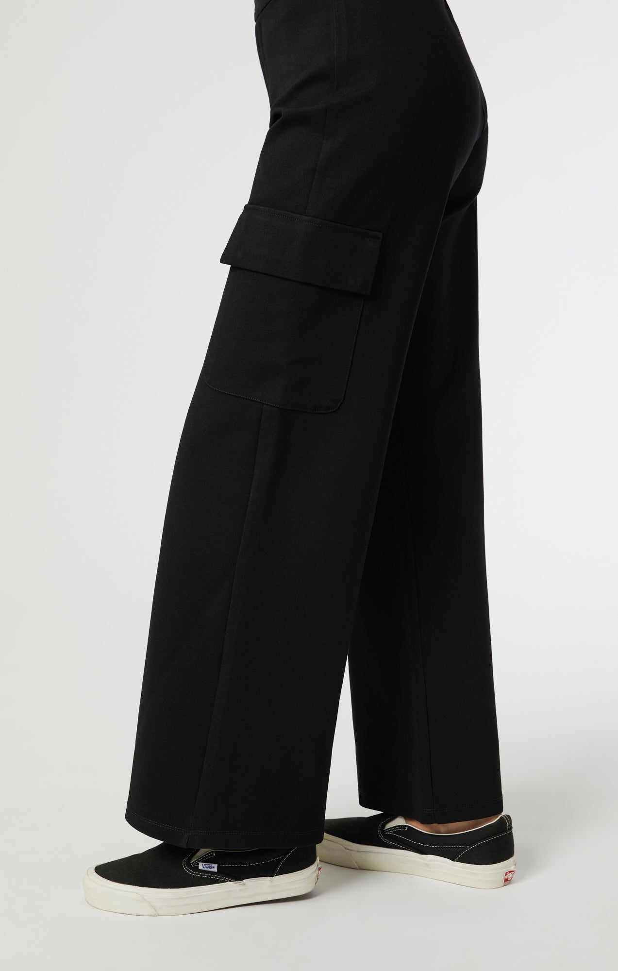 SHIRA CARGO IN BLACK MOVE STRETCH - Mavi Jeans