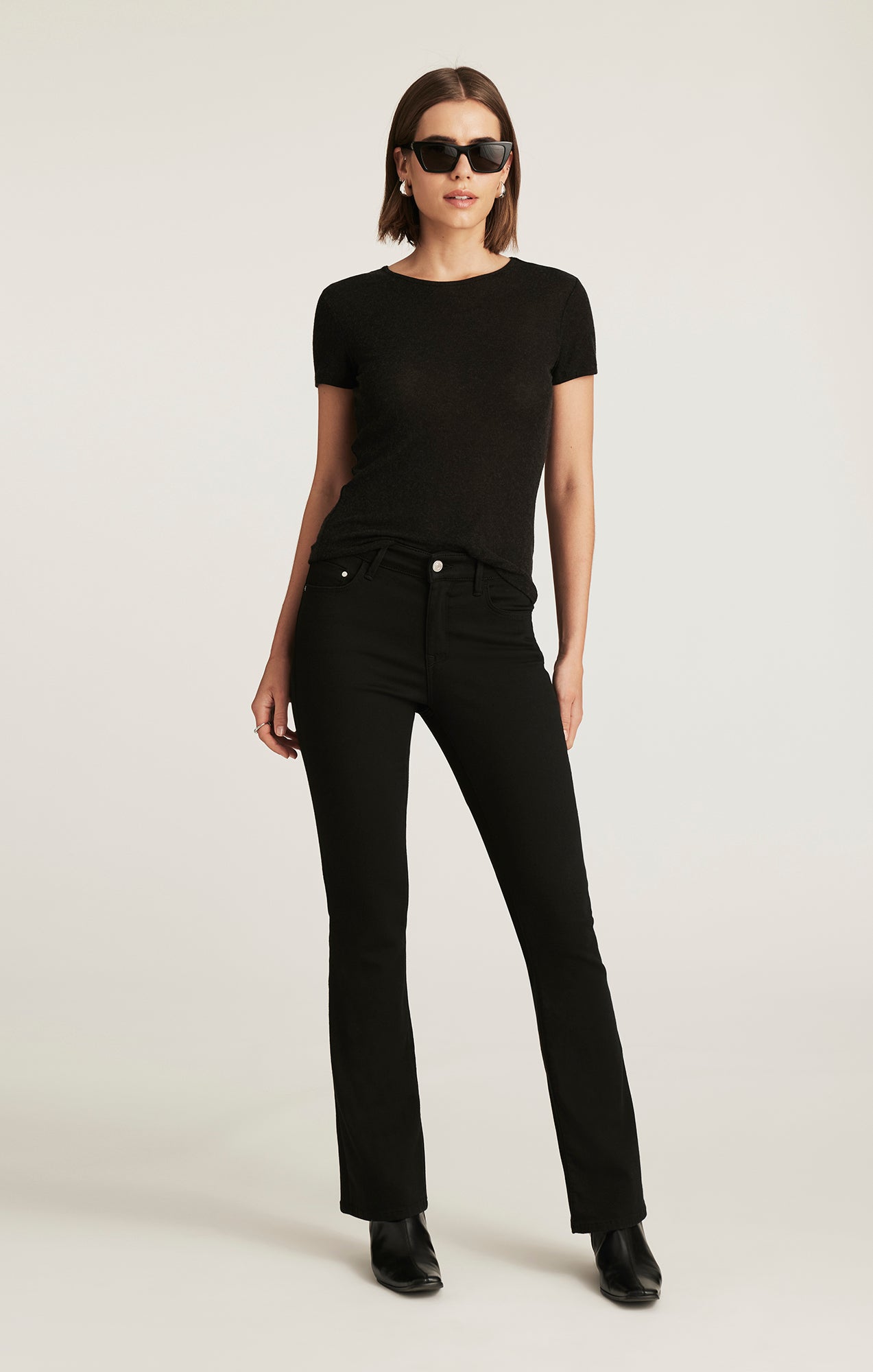 EDITION CAP SLEEVE T-SHIRT IN BLACK - Mavi Jeans