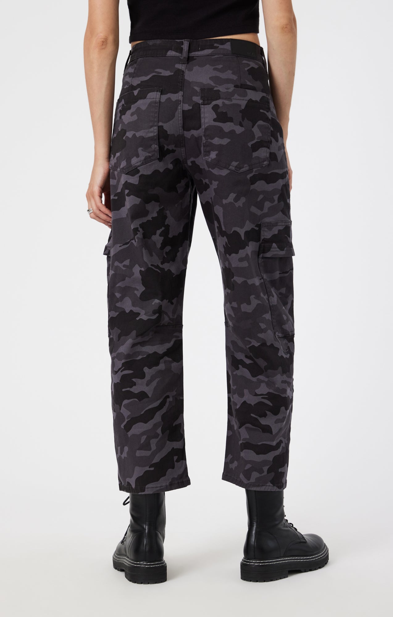 VINNIE BARREL CARGO IN SMOKE CAMO TWILL - Mavi Jeans