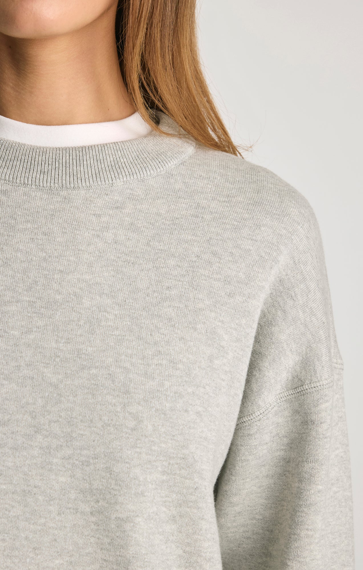 CREW NECK SWEATER IN LIGHT GREY MELANGE - Mavi Jeans