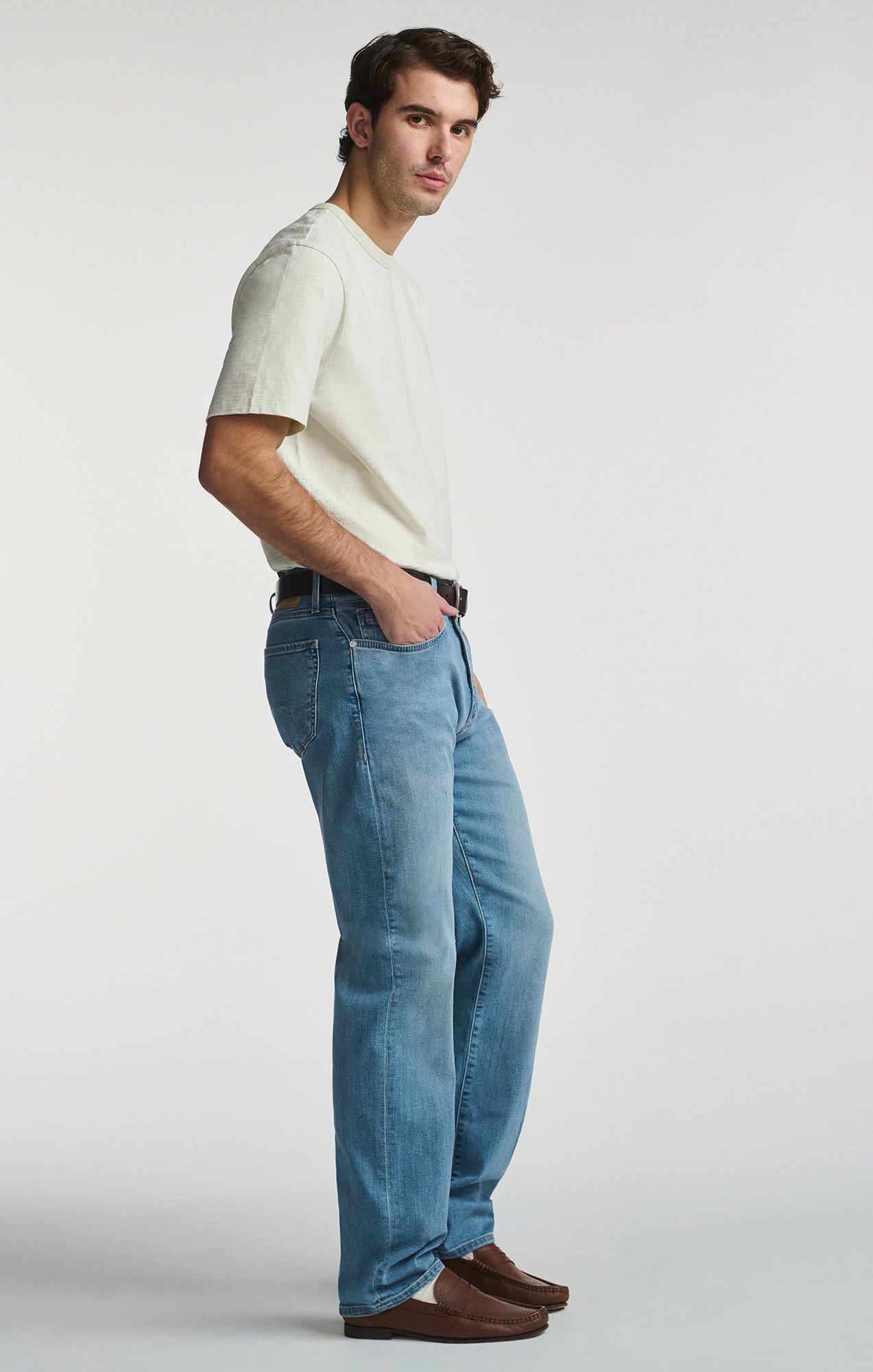 ZACH STRAIGHT LEG IN BLEACHED WILLIAMSBURG - Mavi Jeans