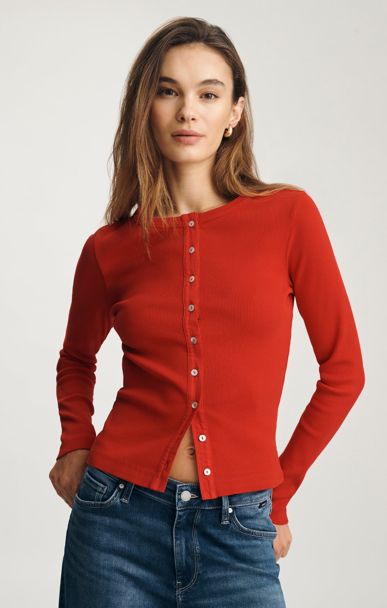 LONG SLEEVE BUTTON-UP T-SHIRT IN RED - Mavi Jeans
