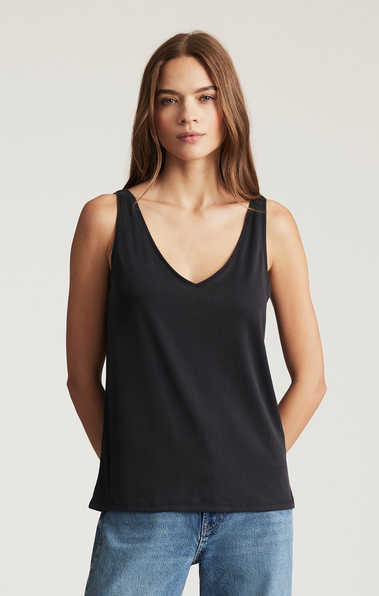 LUXE TOUCH TENCEL™ LACE TANK TOP IN BLACK - Mavi Jeans