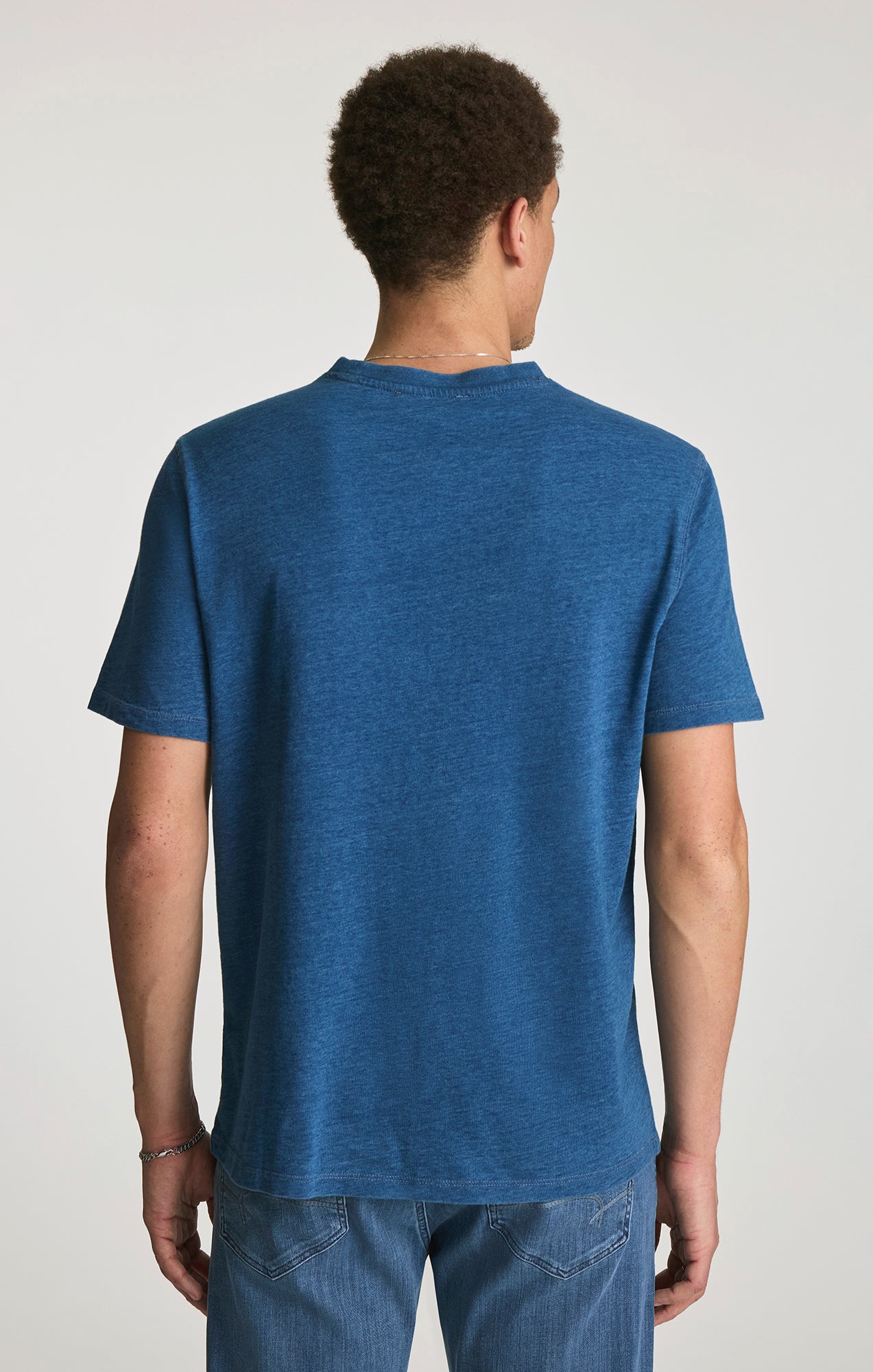POCKET T-SHIRT IN INDIGO - Mavi Jeans