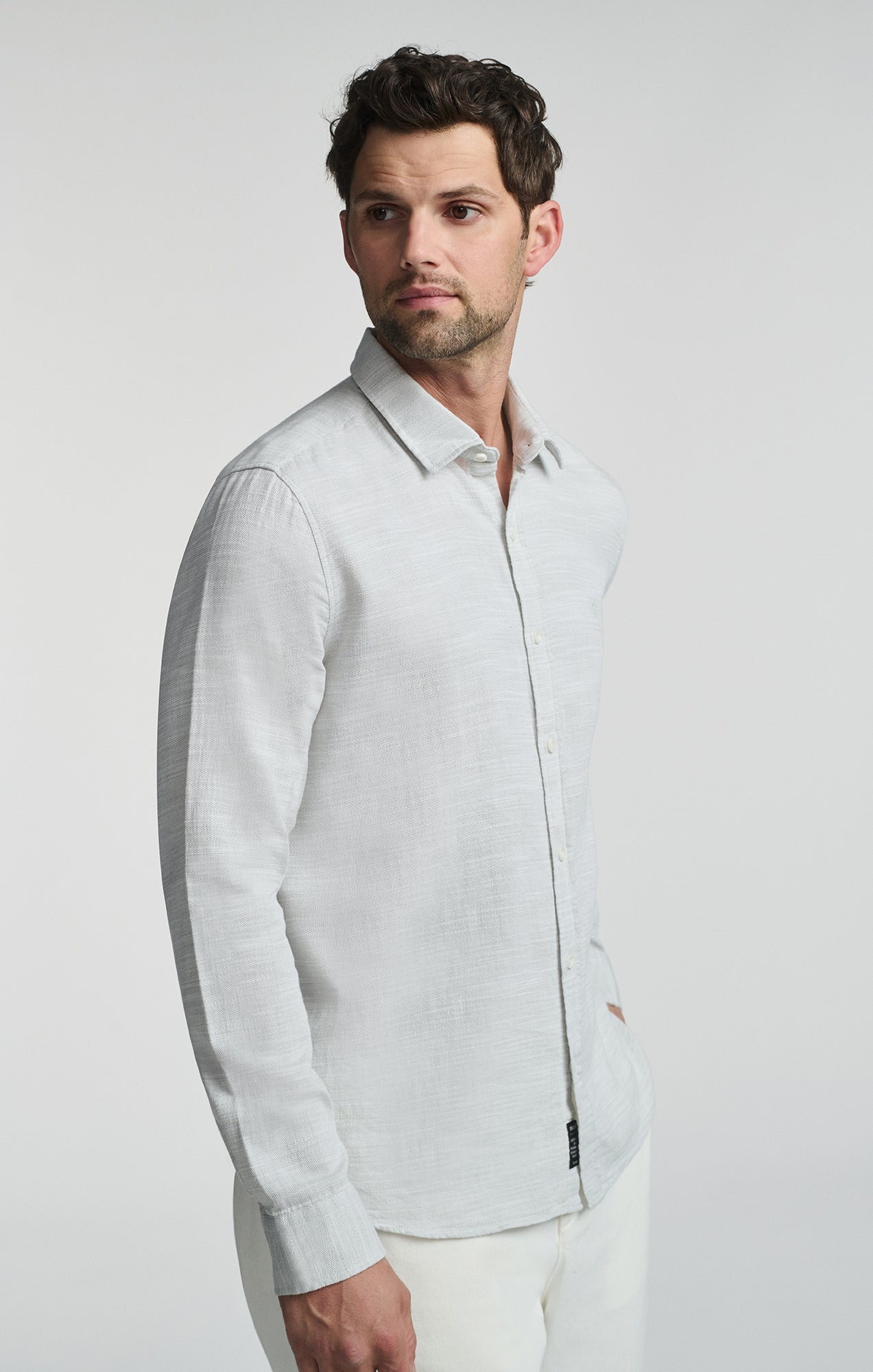 LONG SLEEVE BUTTON-UP SHIRT IN OIL GREEN - Mavi Jeans