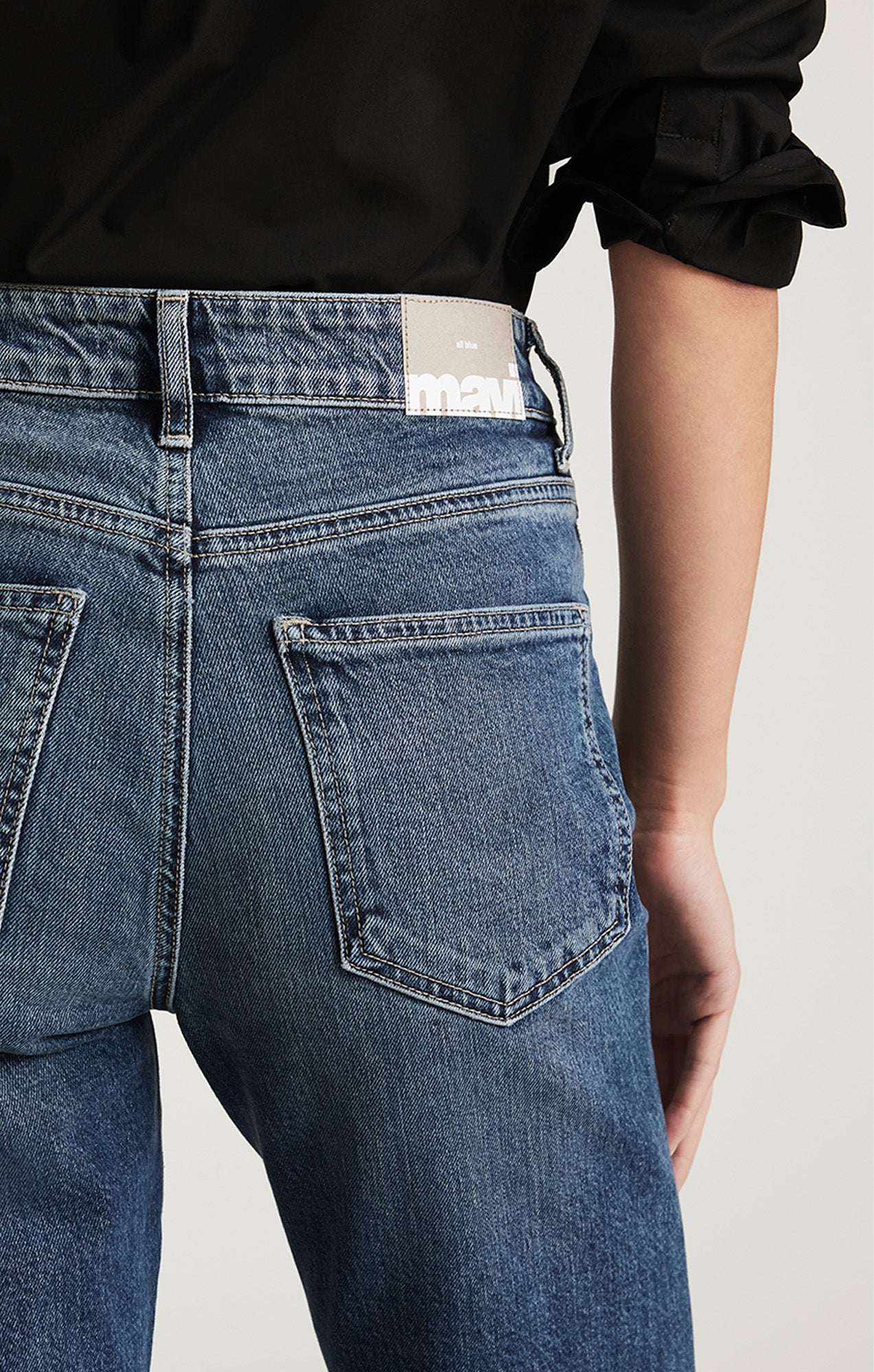 NEW YORK STRAIGHT LEG IN DEEP USED CLASSIC BLUE - Mavi Jeans