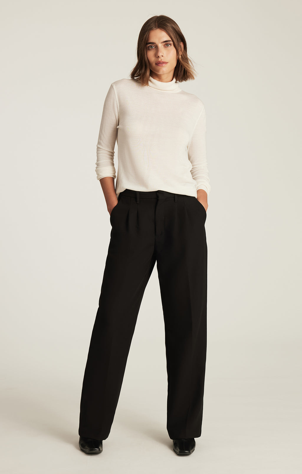 EDITION WOOL TURTLENECK SWEATER IN ANTIQUE WHITE - Mavi Jeans