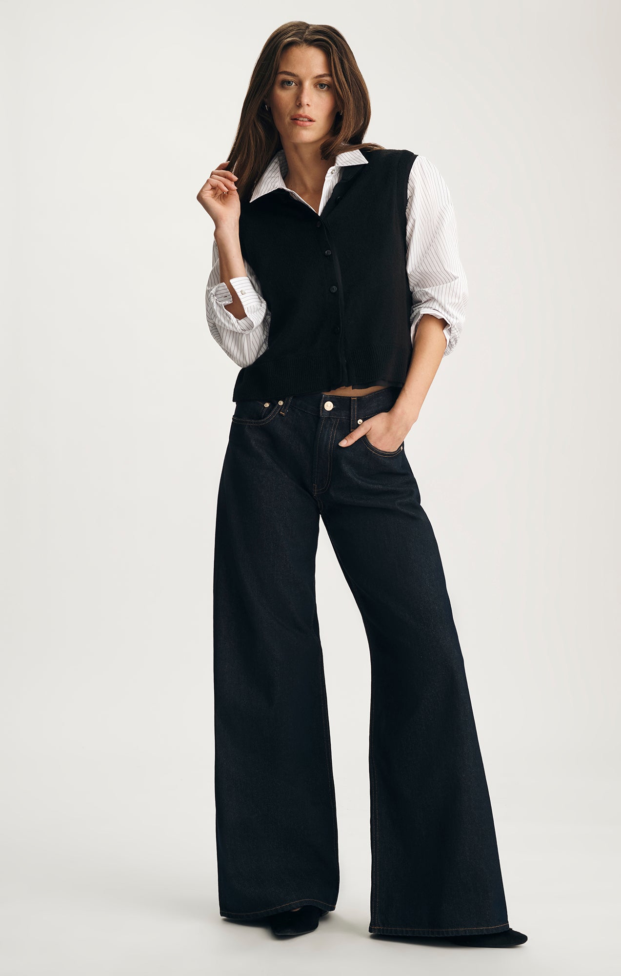 CARDIGAN SWEATER VEST IN BLACK - Mavi Jeans