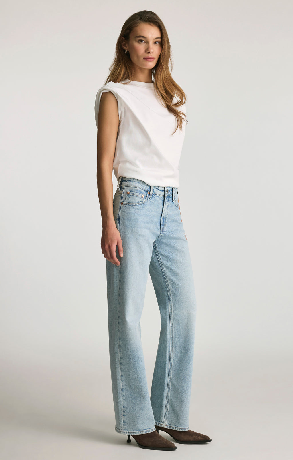 Jean droit Taylor en bleu classique clair brossé