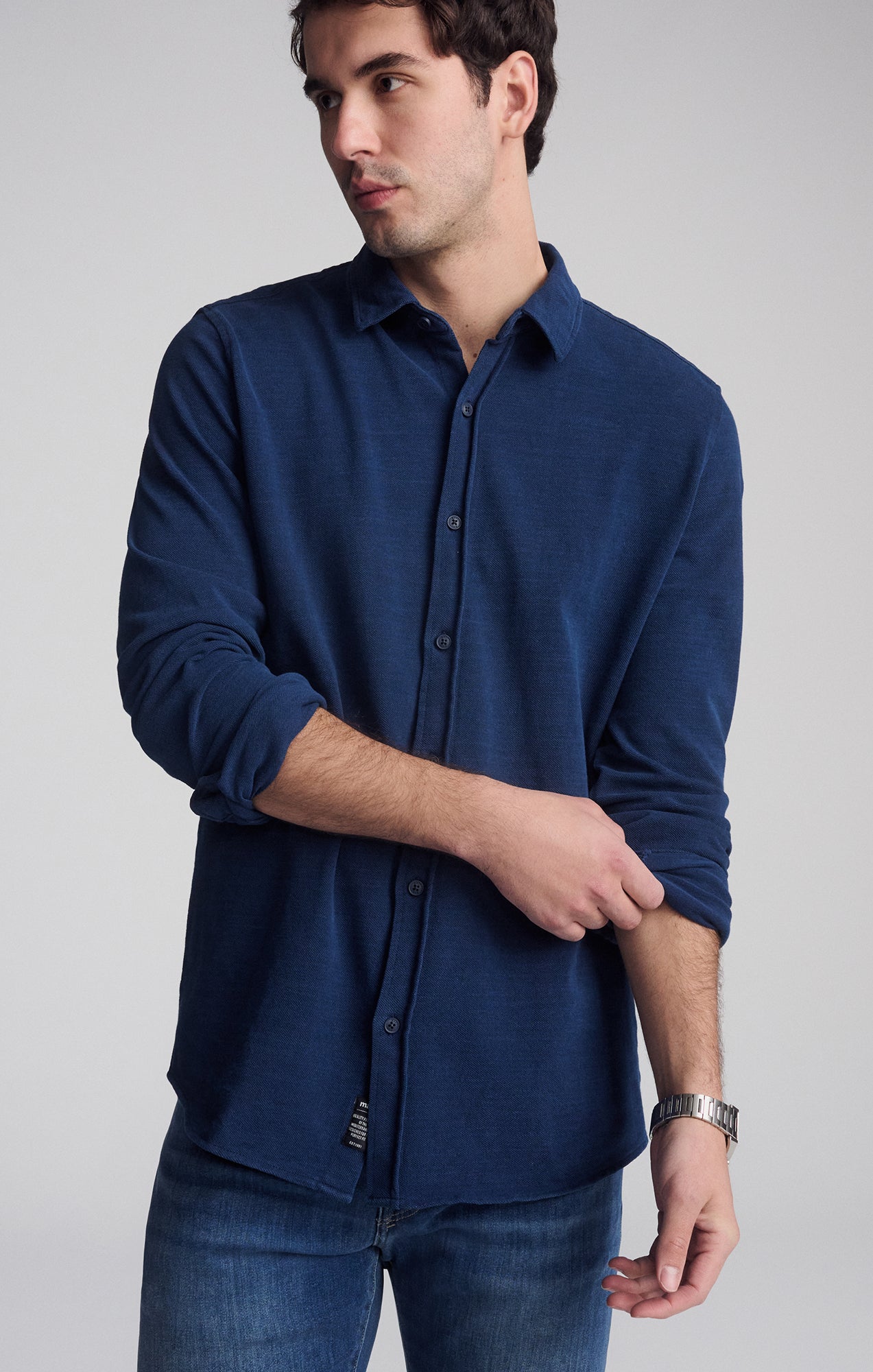 LONG SLEEVE BUTTON-DOWN SHIRT IN INDIGO - Mavi Jeans