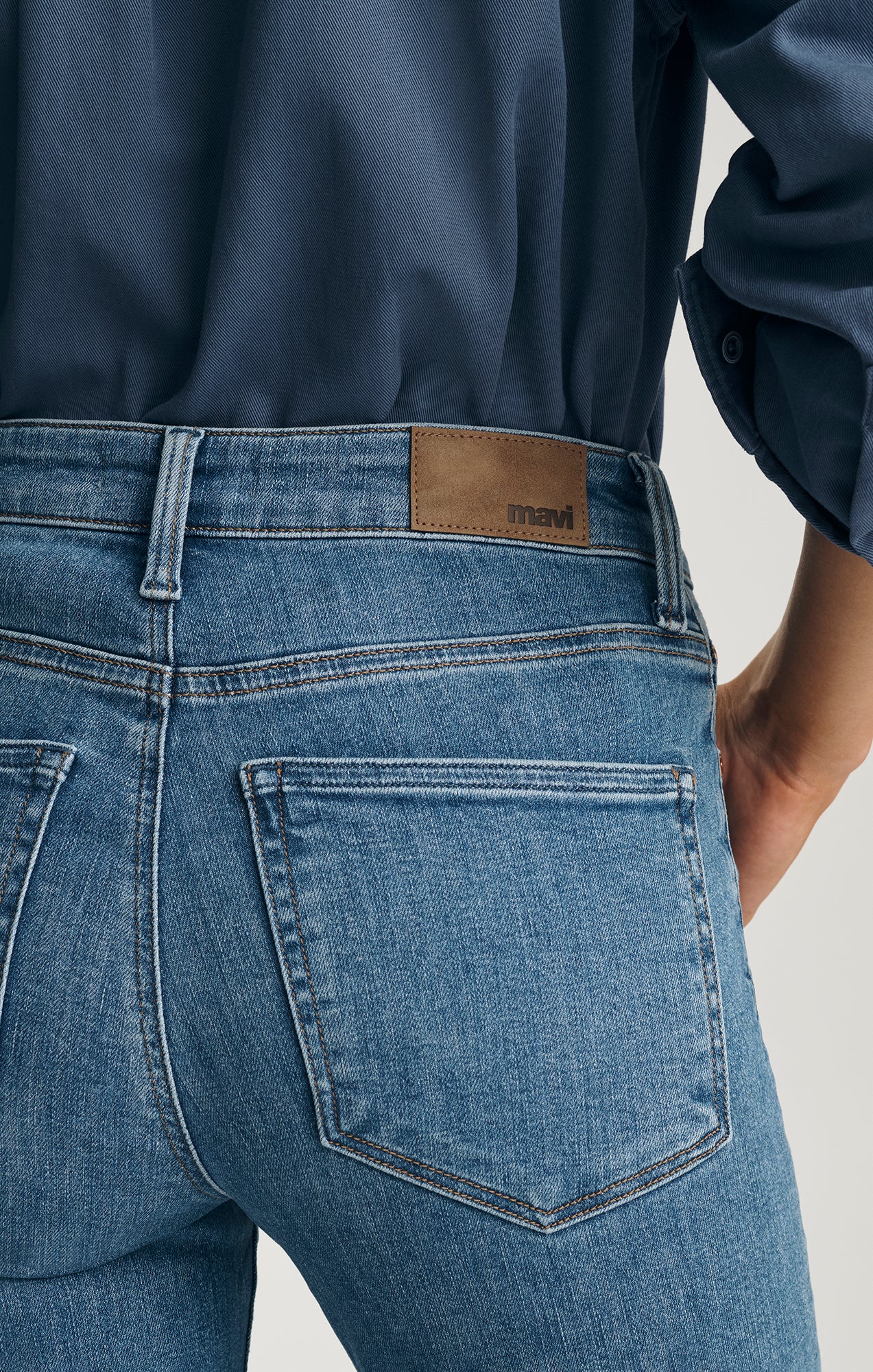 KENDRA STRAIGHT LEG IN MID BRUSHED FLEX BLUE