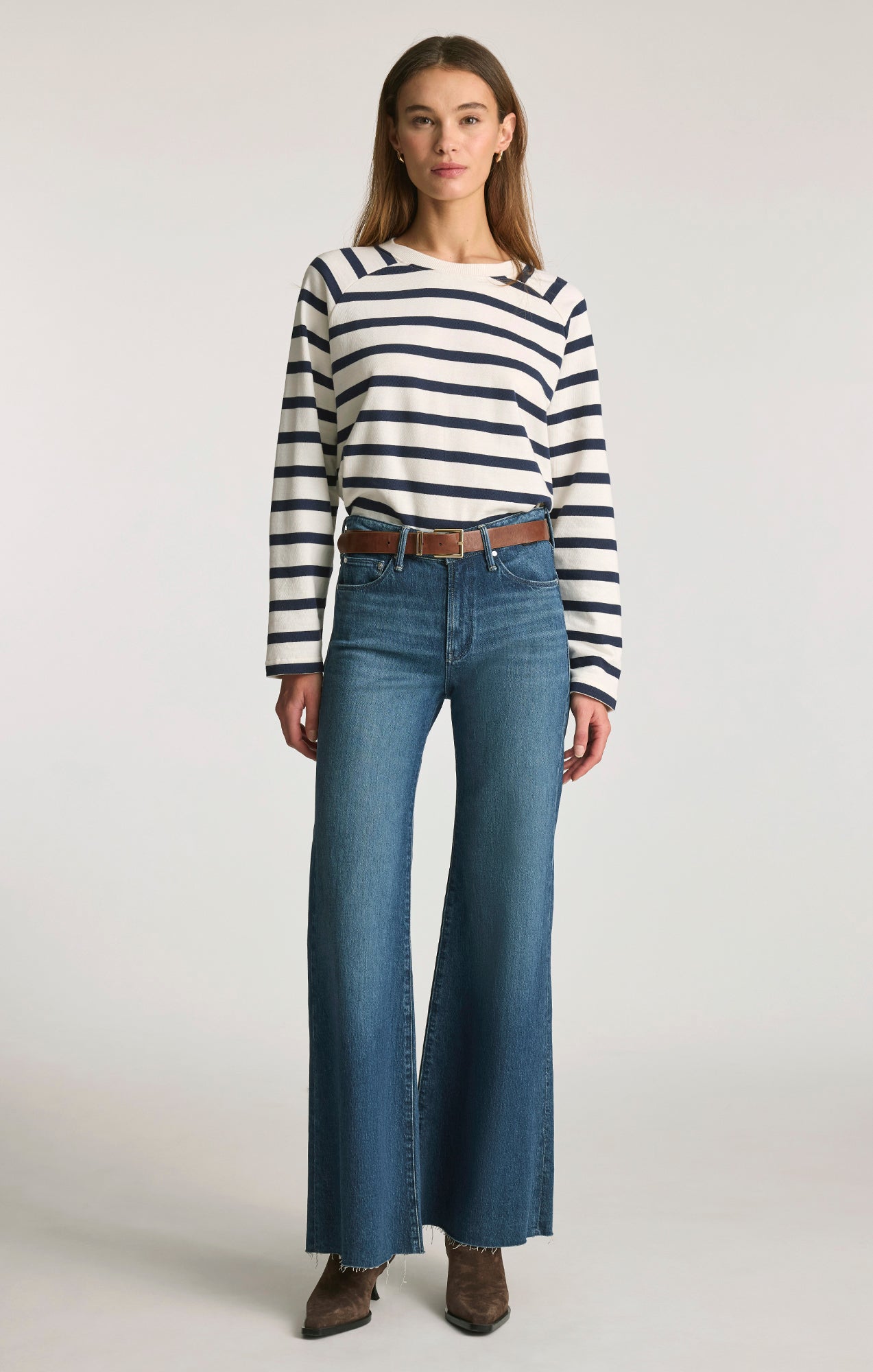 GRACE RELAXED FLARE IN DARK BRUSHED CLASSIC BLUE