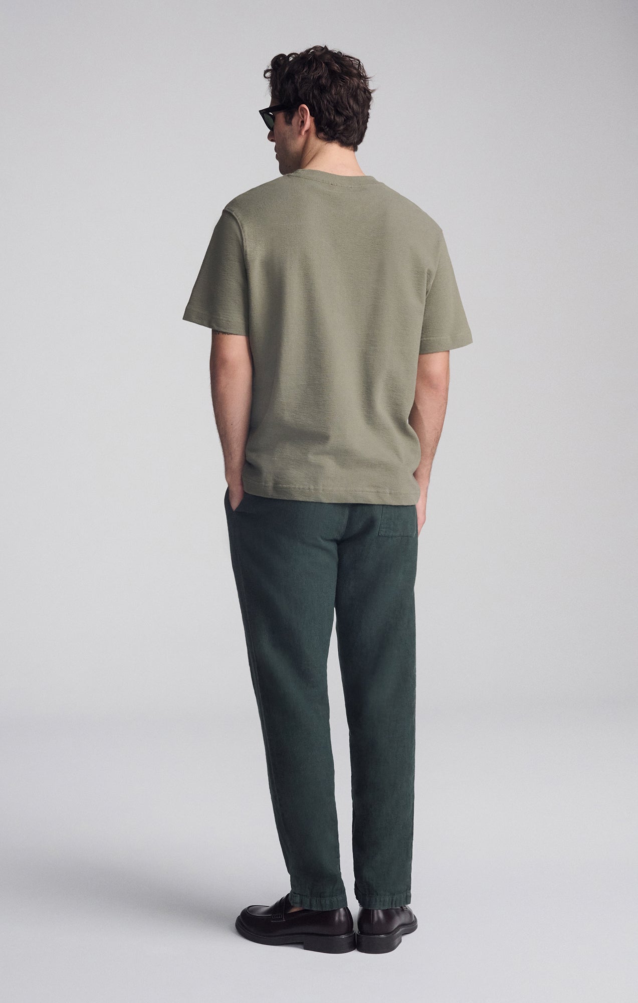 SHORT SLEEVE CREW NECK T-SHIRT IN DUSTY OLIVE - Mavi Jeans