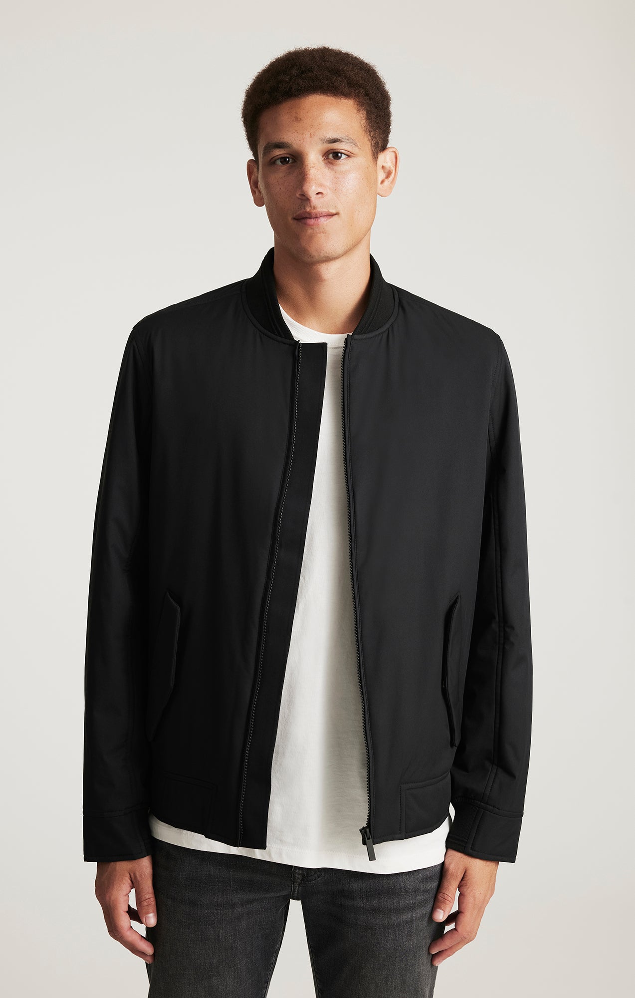BOMBER JACKET IN BLACK - Mavi Jeans