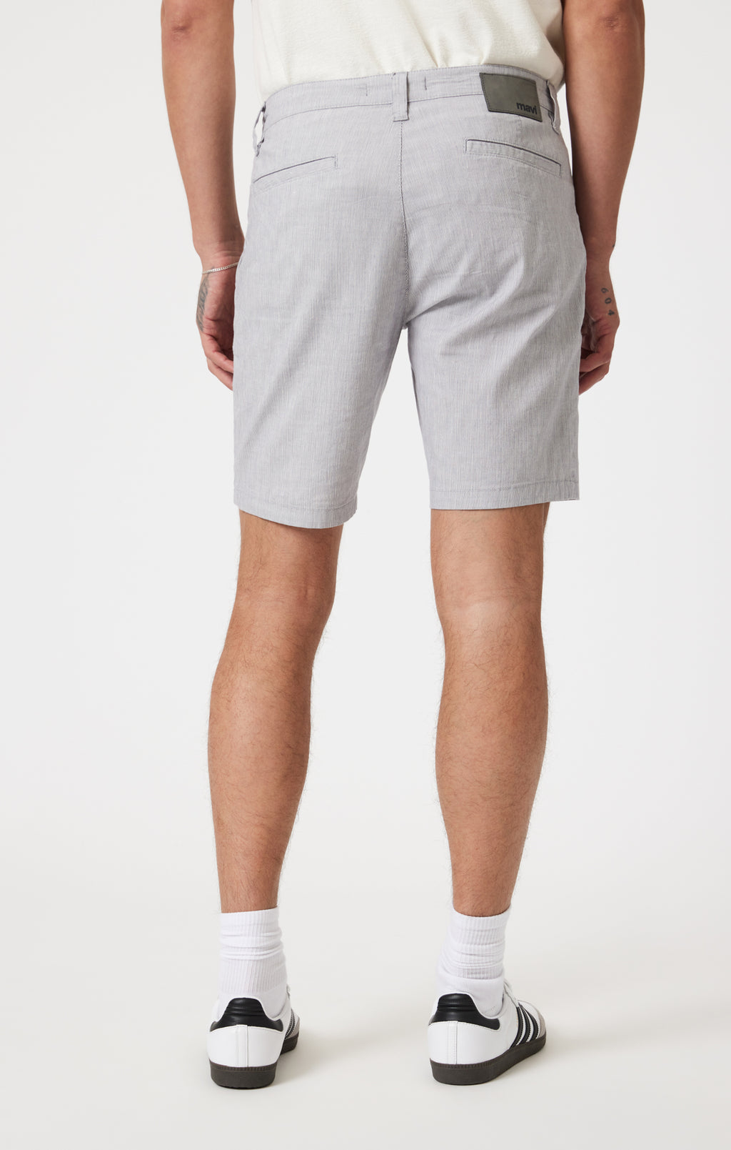 NOAH SHORTS IN LIGHT GREY LINEN STRIPE - Mavi Jeans