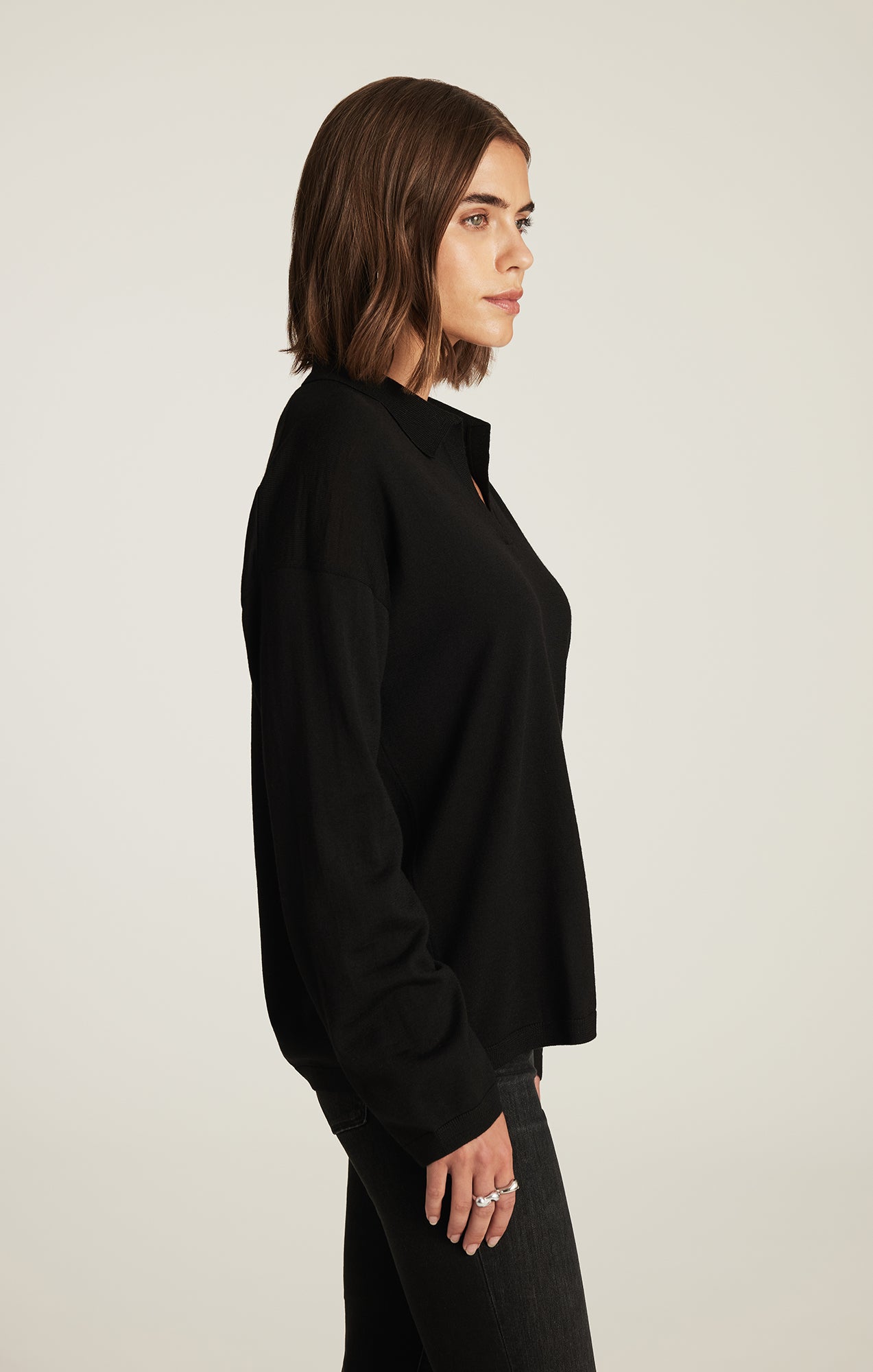 EDITION MERINO WOOL PULLOVER SWEATER IN BLACK