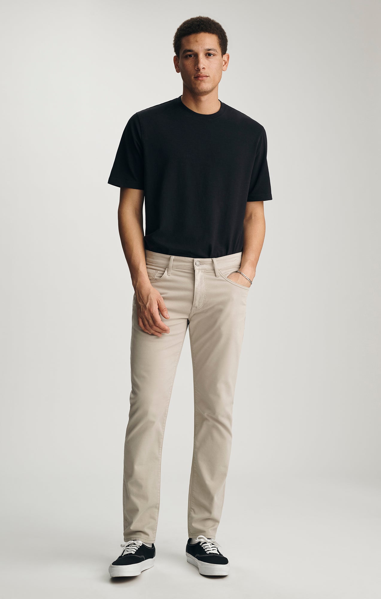 MARCUS SLIM STRAIGHT LEG IN CLOUD EXPLORER - Mavi Jeans