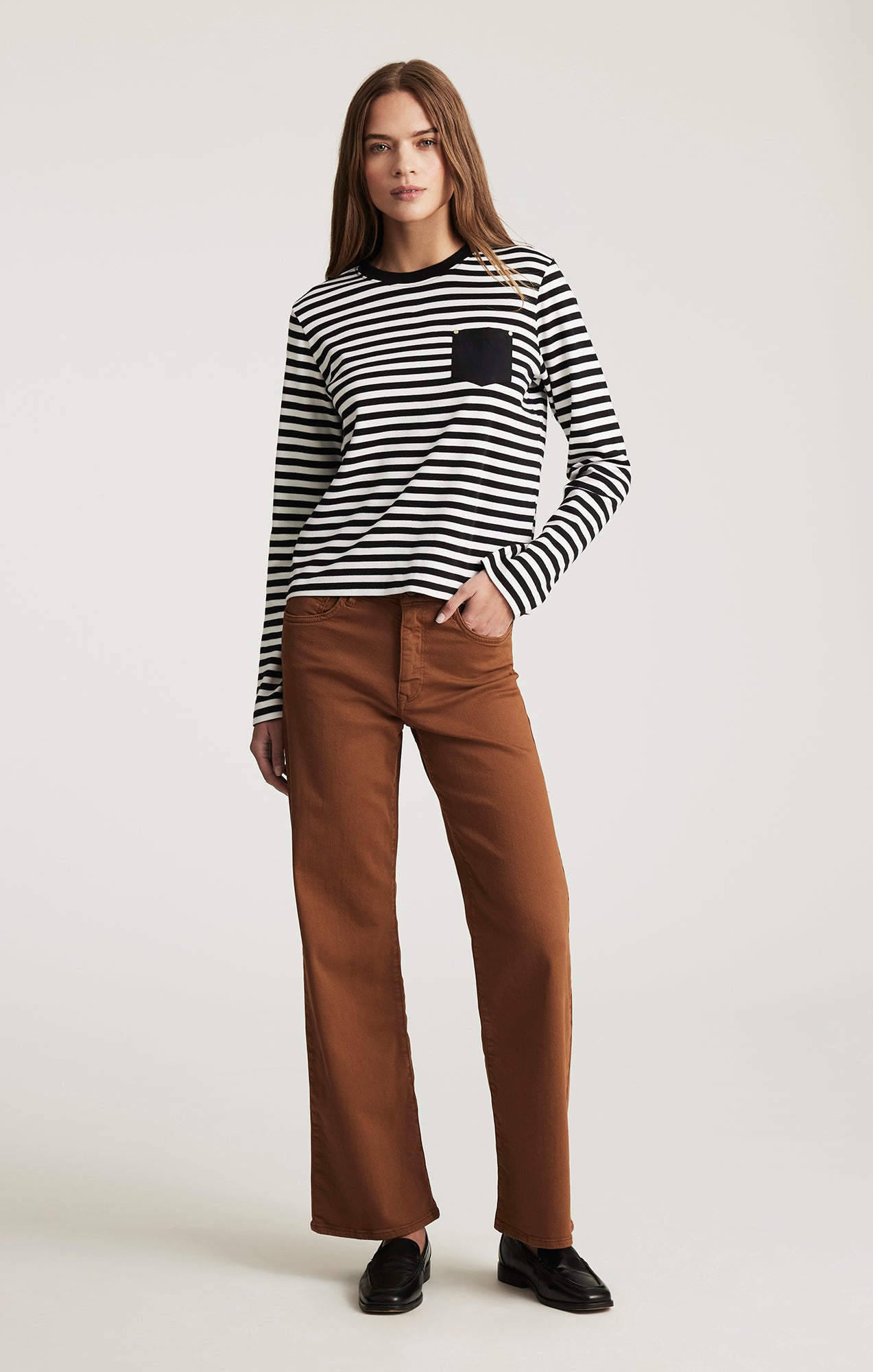 ONE POCKET LONG SLEEVE T-SHIRT IN BLACK WHITE STRIPE - Mavi Jeans