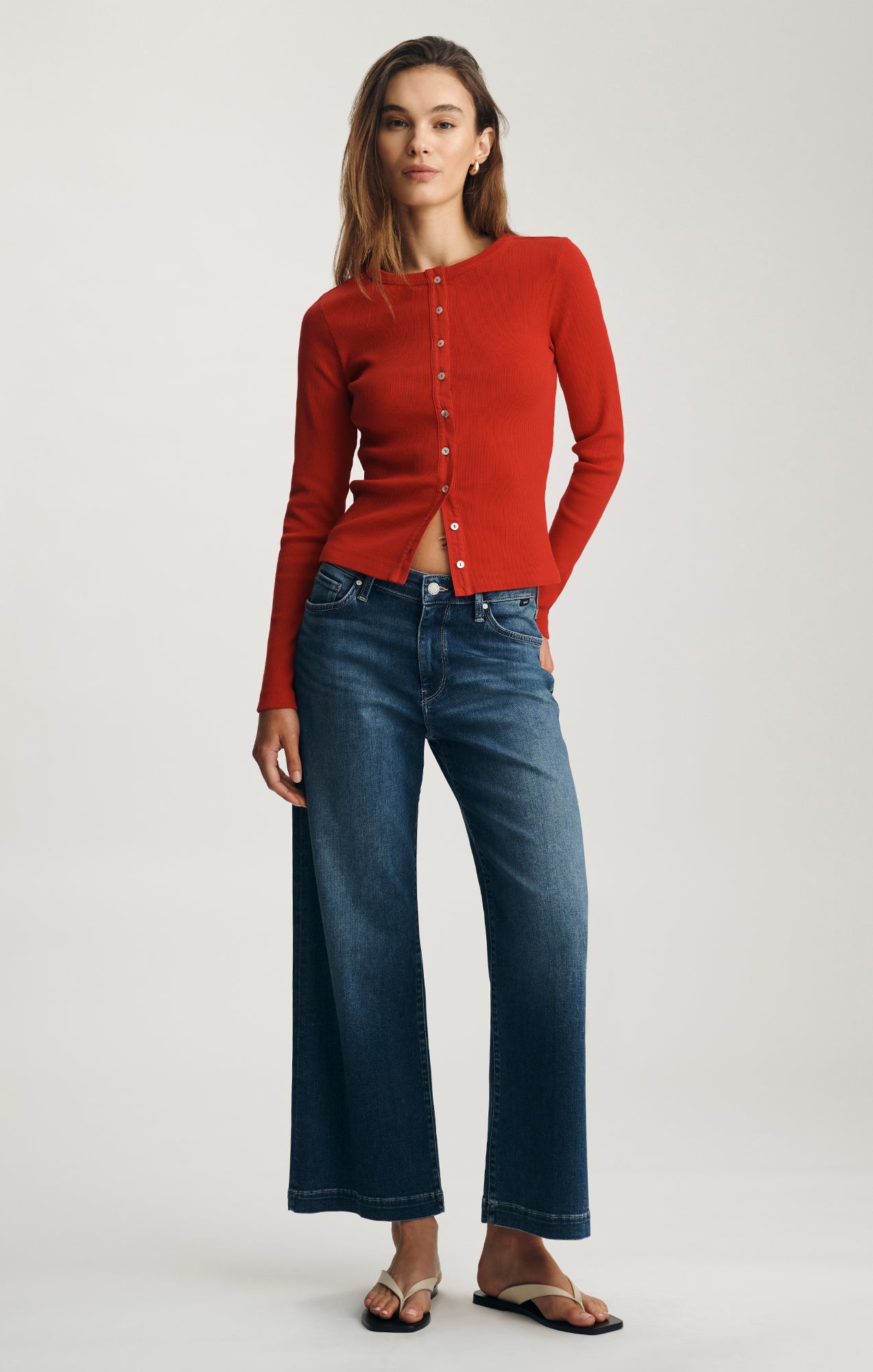 LONG SLEEVE BUTTON-UP T-SHIRT IN RED - Mavi Jeans