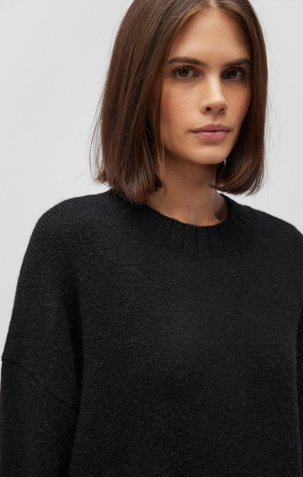 FUZZY SWEATER IN BLACK - Mavi Jeans