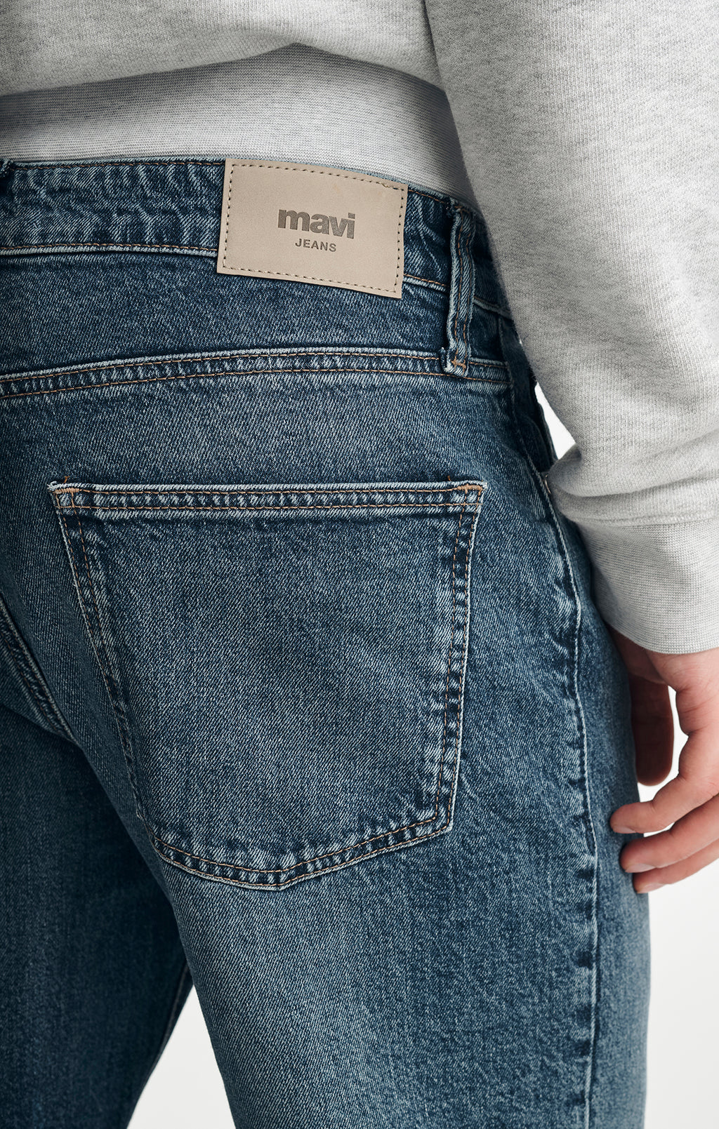 MARCEL LOOSE STRAIGHT LEG IN MID USED CLASSIC BLUE - Mavi Jeans